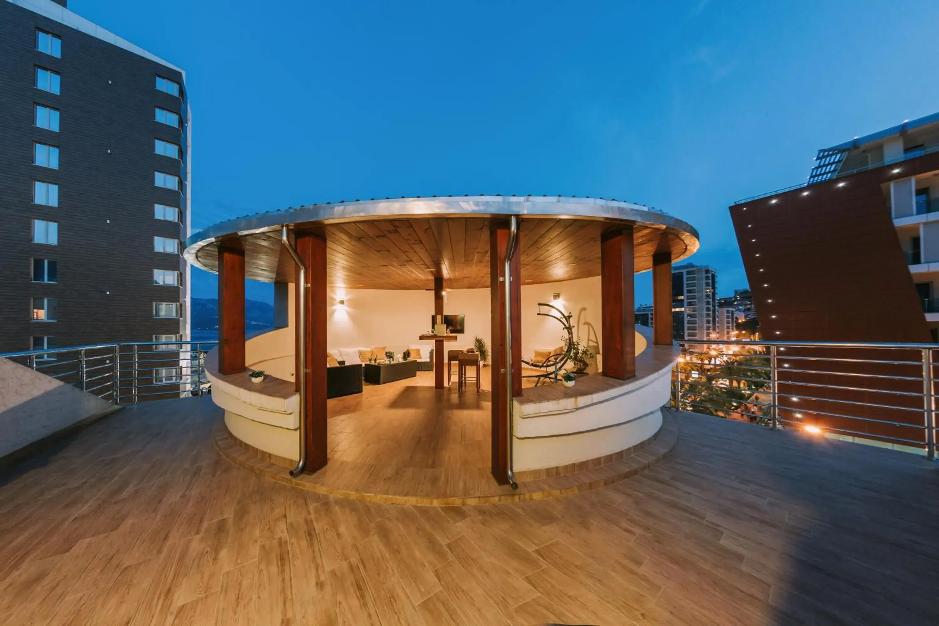 One-Bedroom Apartment with Terrace in City Apartments One-Bedroom Apartment with Terrace in City Apartments