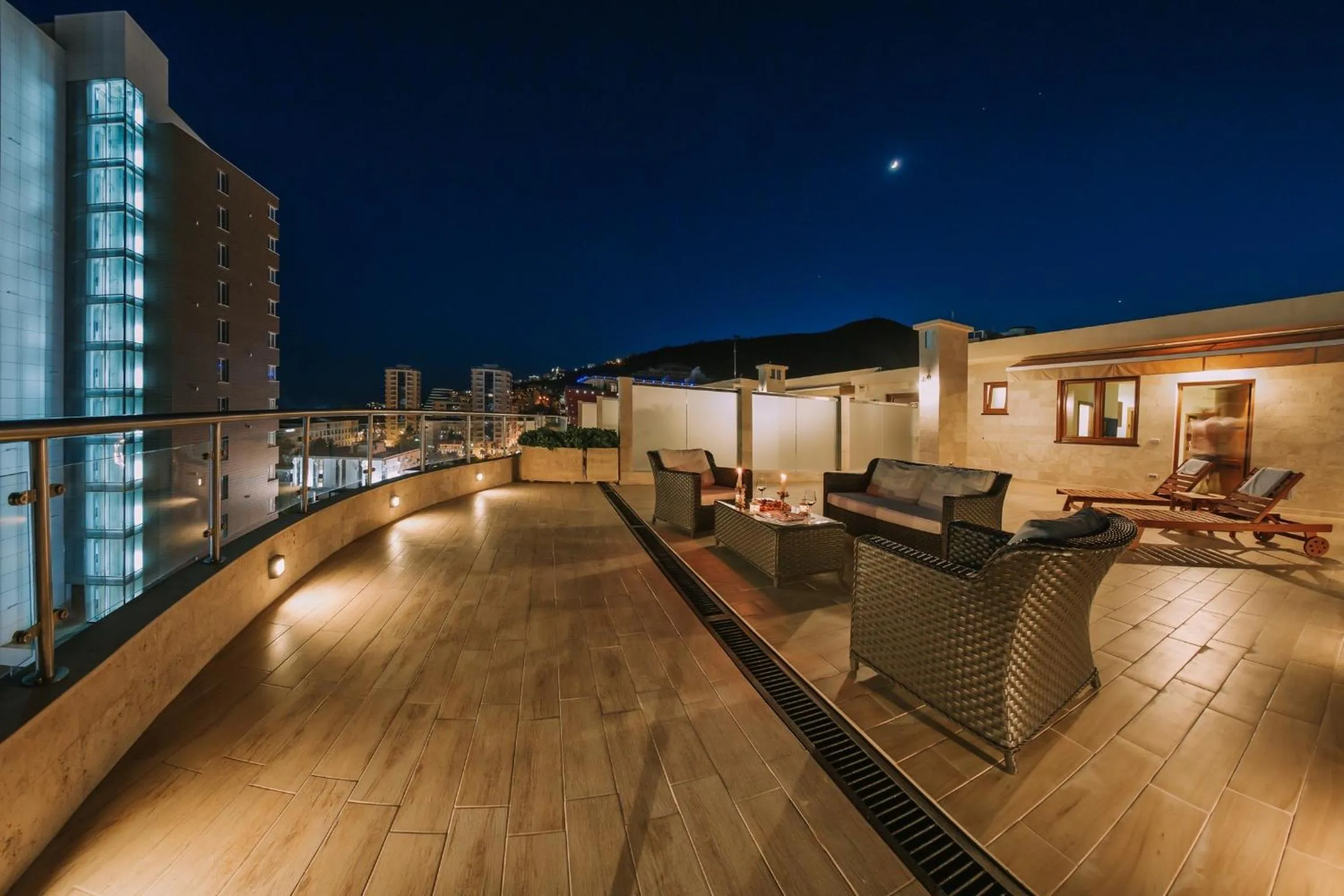 Night in City Apartments