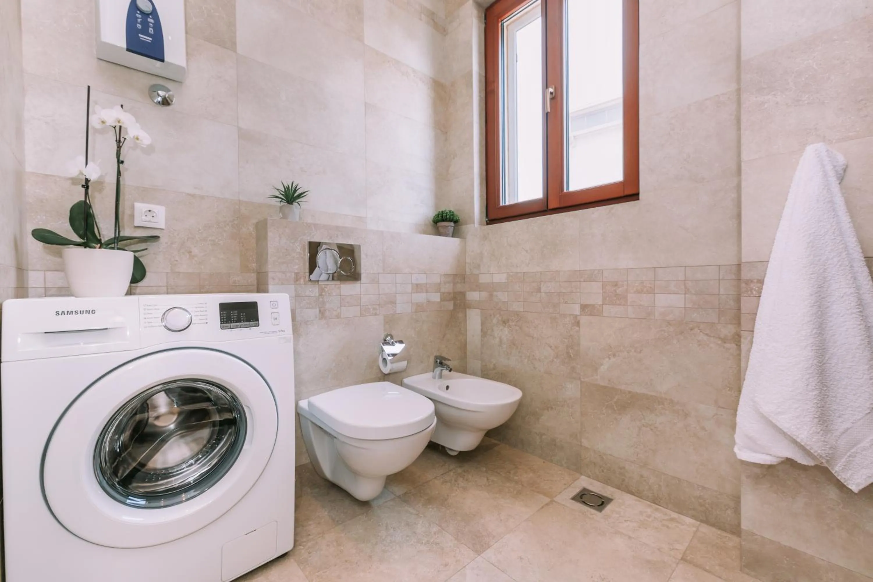 Toilet in City Apartments