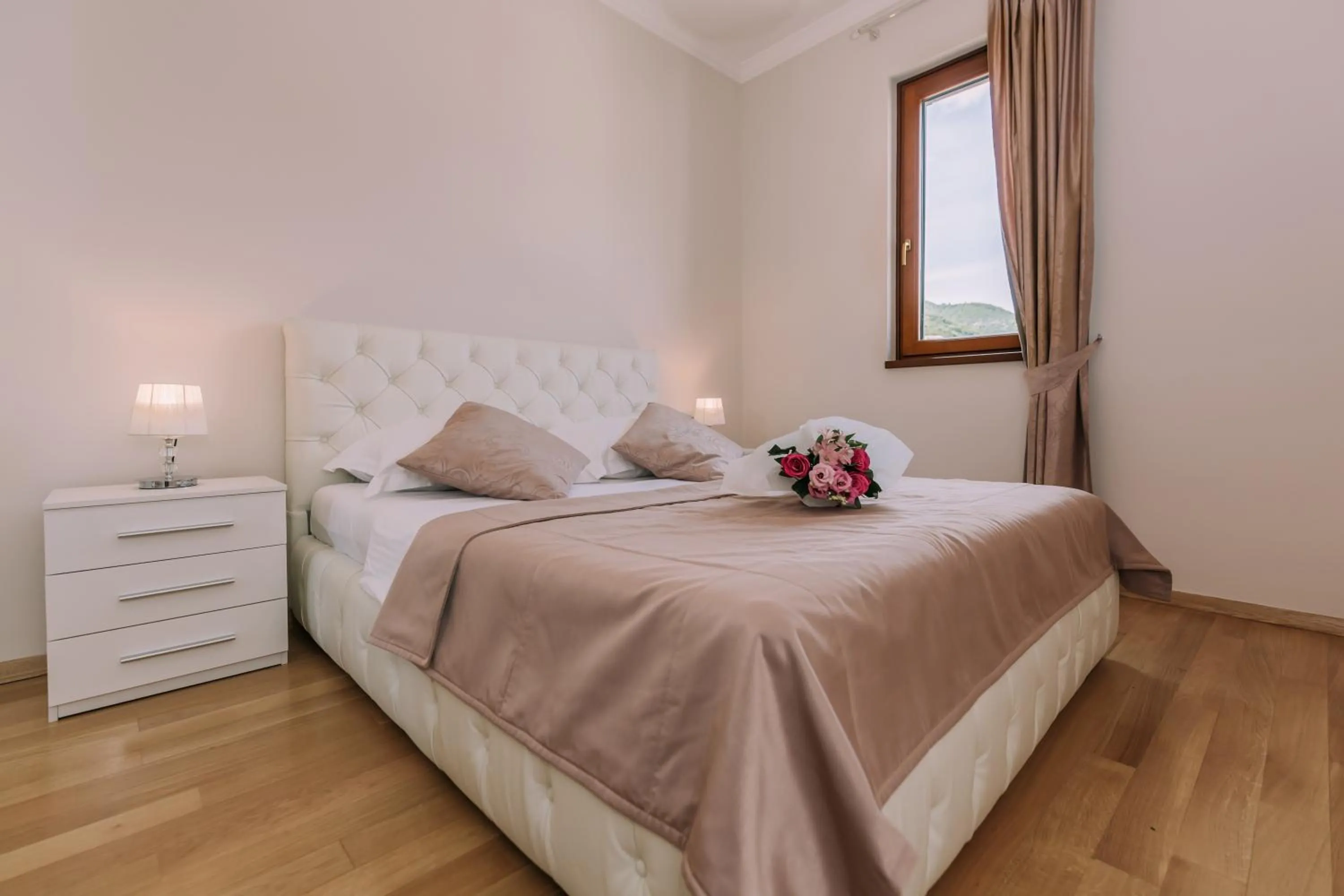 Bed in City Apartments