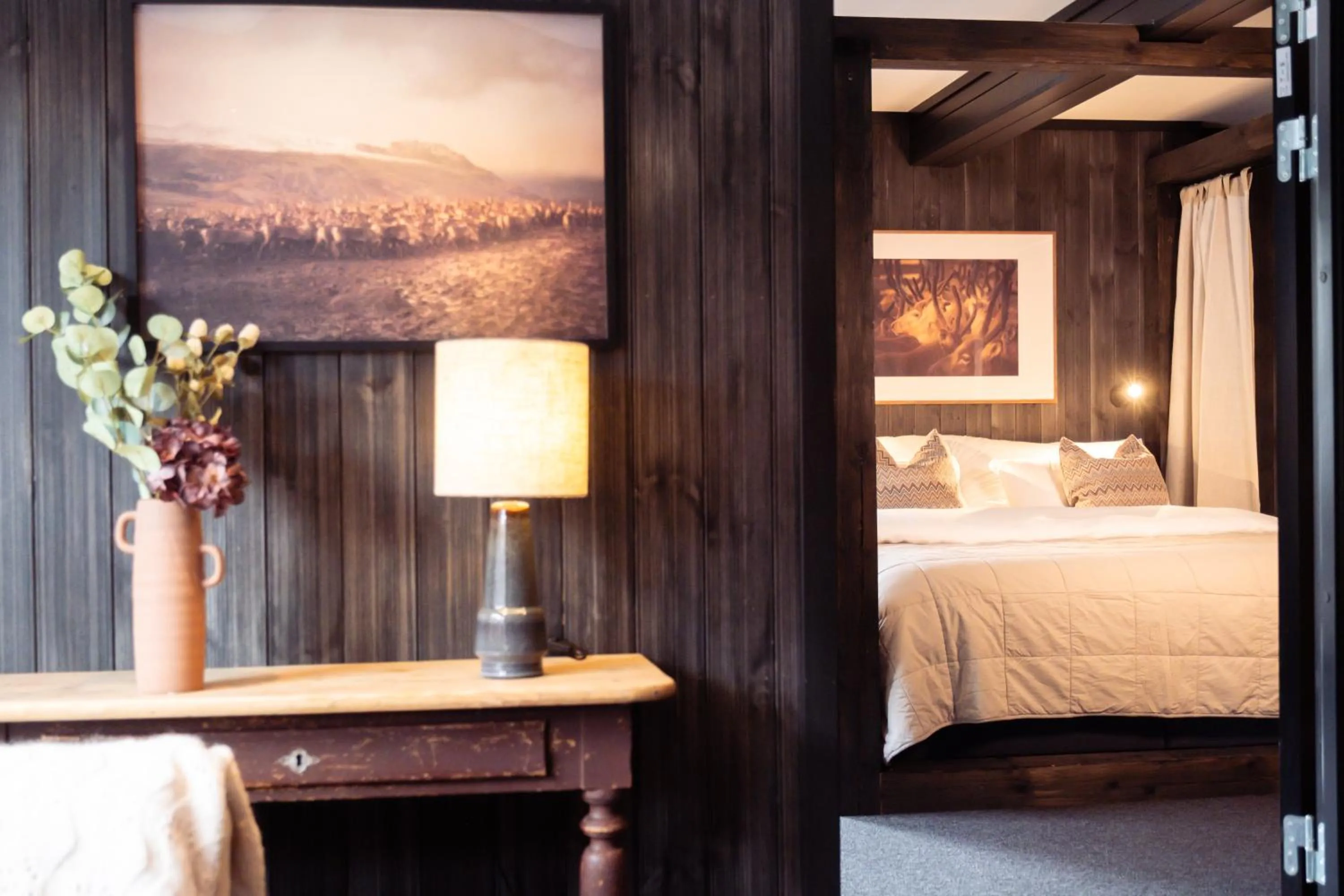 Photo of the whole room, Bed in Sov Lodge