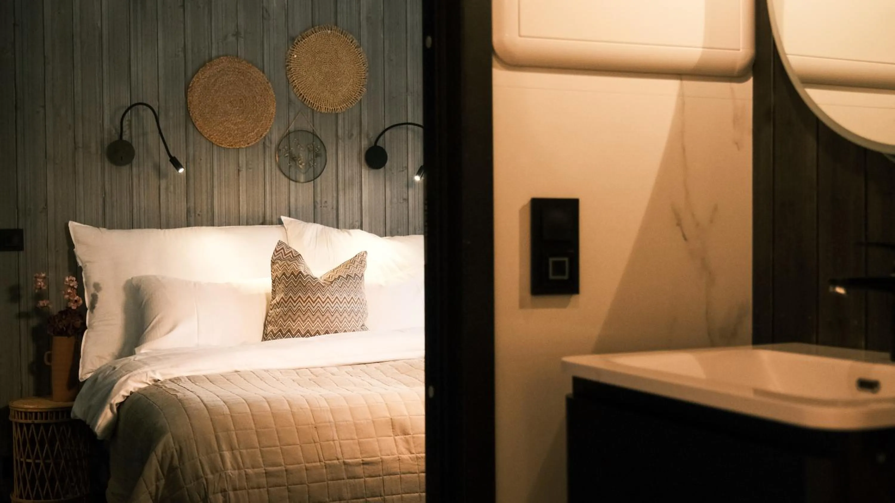 Bed in Sov Lodge