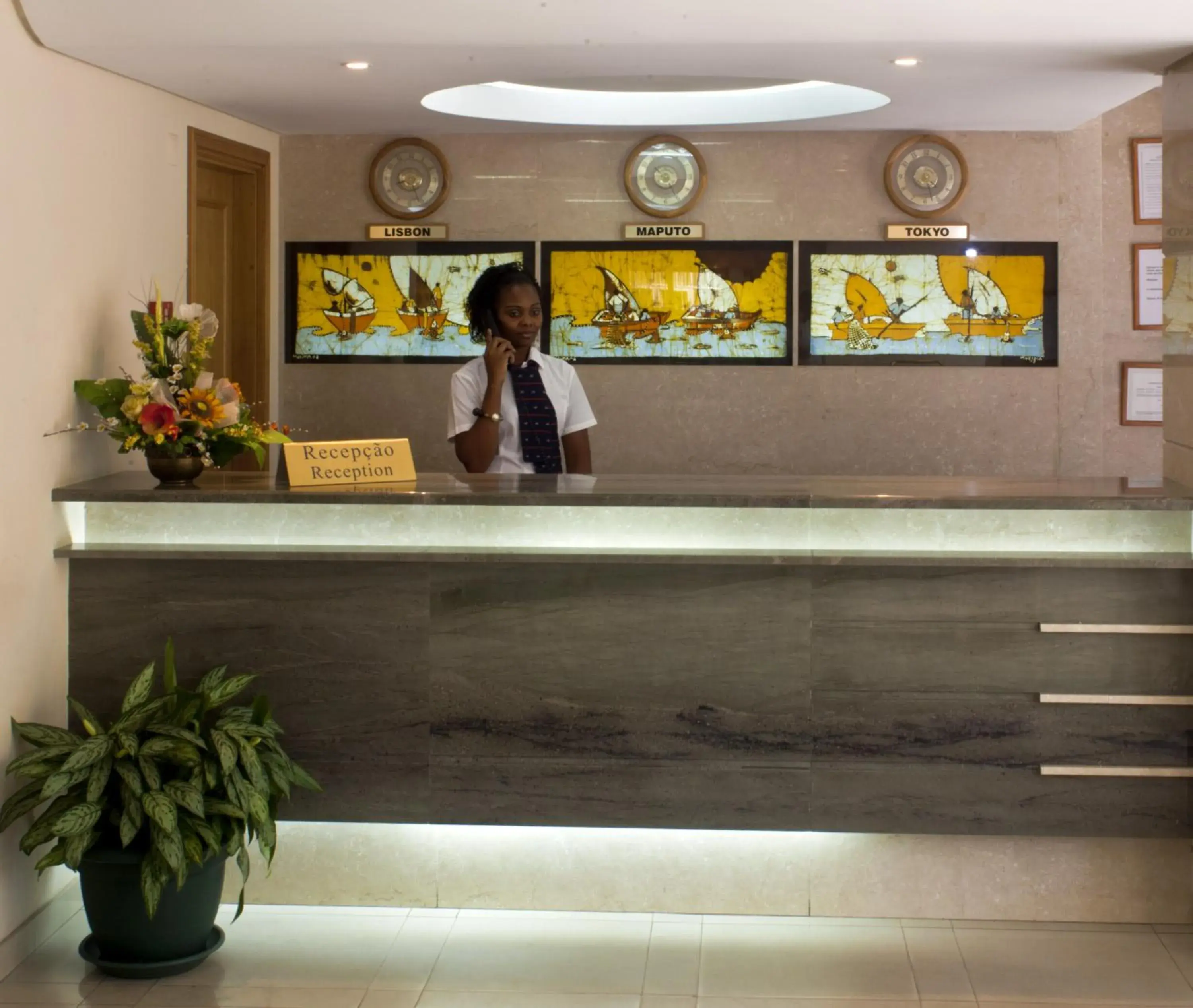 Staff in Vip Executive Suites Maputo Staff in Vip Executive Suites Maputo