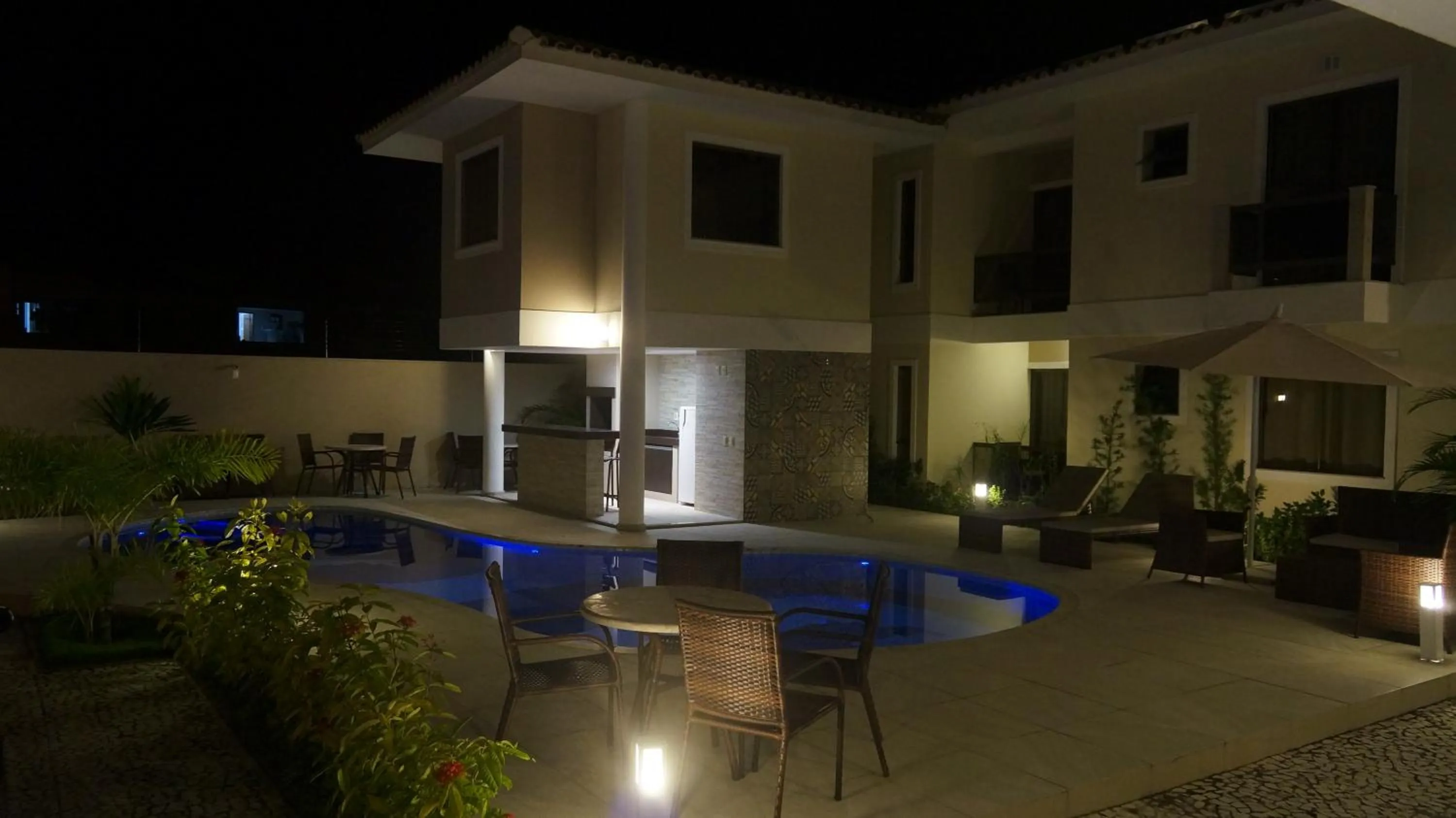 Night in Residencial Portinari LTDA