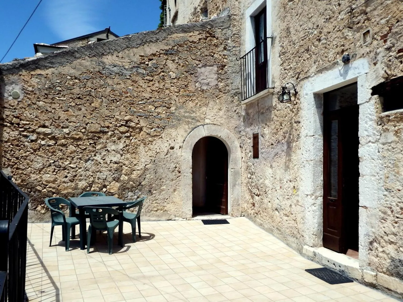 Facade/entrance in Residence Belvedere