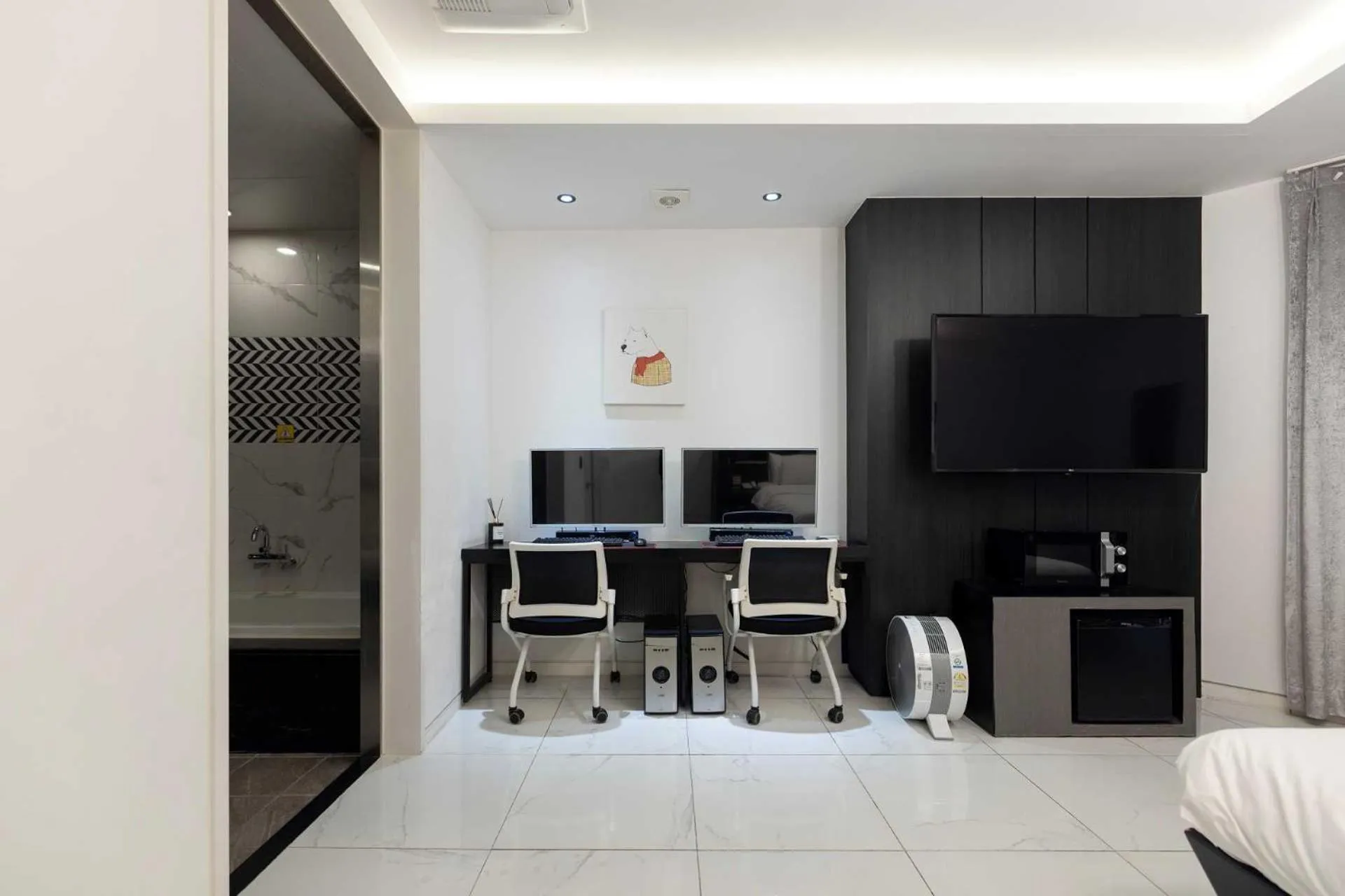 Photo of the whole room in Hotel Moon Cheonan ShinBuldang