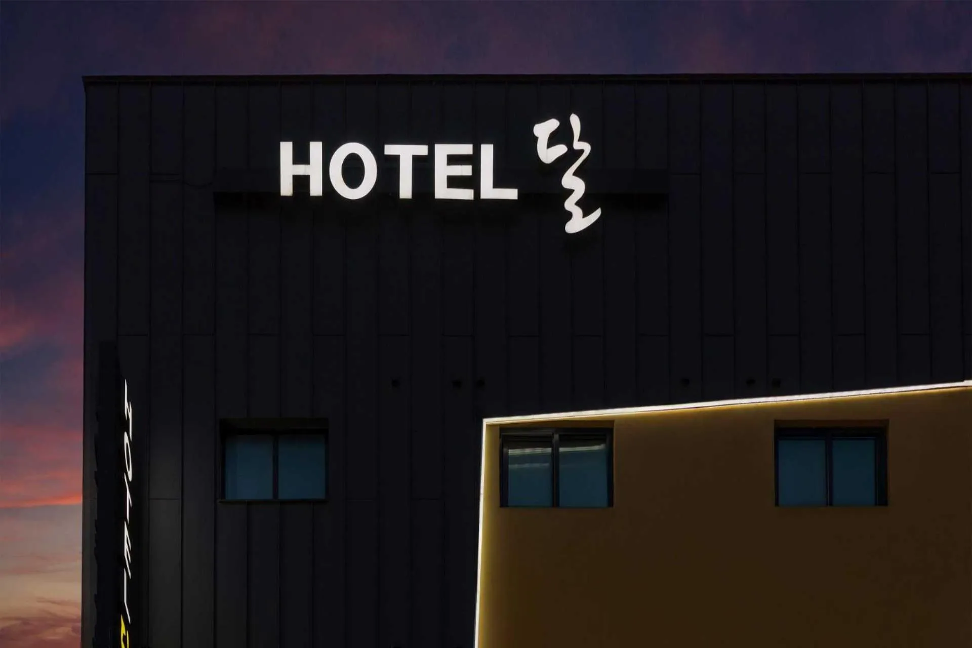 Property building in Hotel Moon Cheonan ShinBuldang