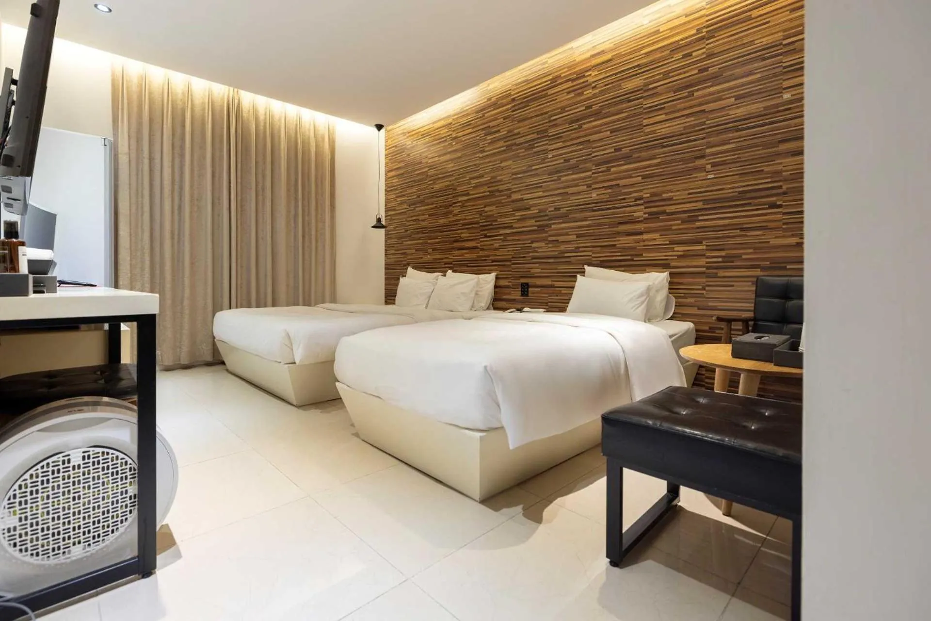 Bedroom, Bed in Hotel Moon Cheonan ShinBuldang