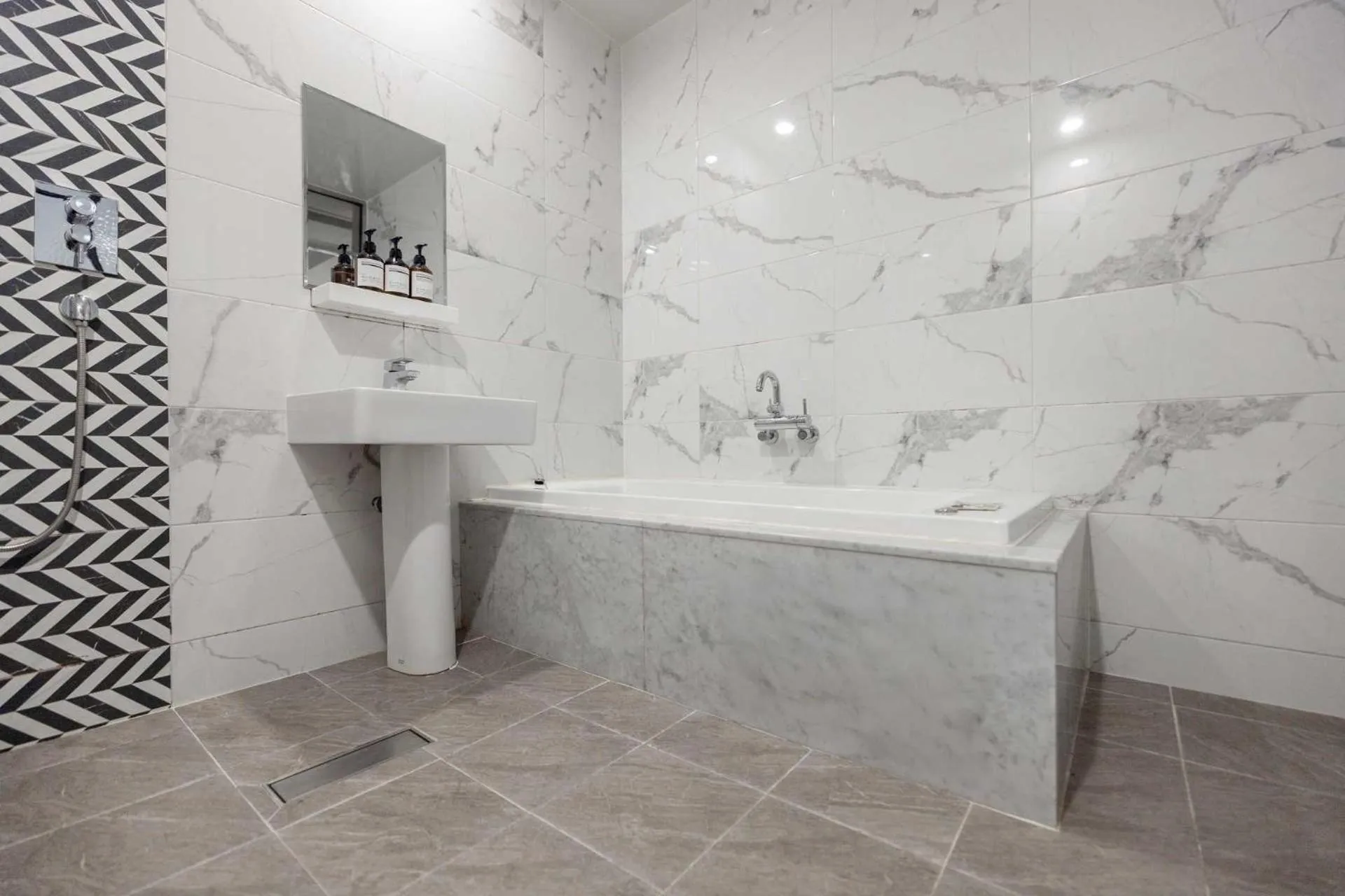 Bath in Hotel Moon Cheonan ShinBuldang