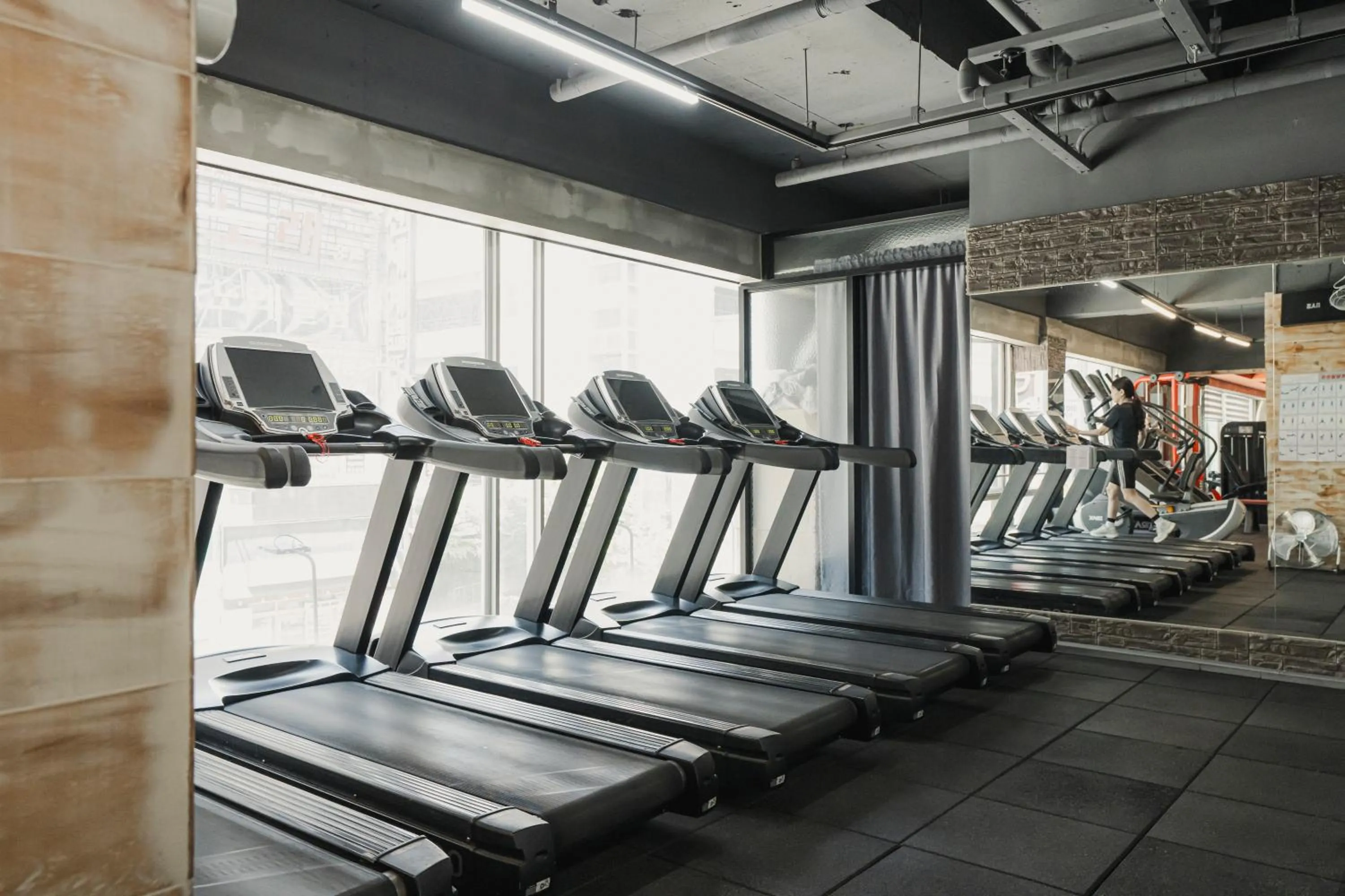 Fitness centre/facilities in Cheonan Buldang Hound Hotel