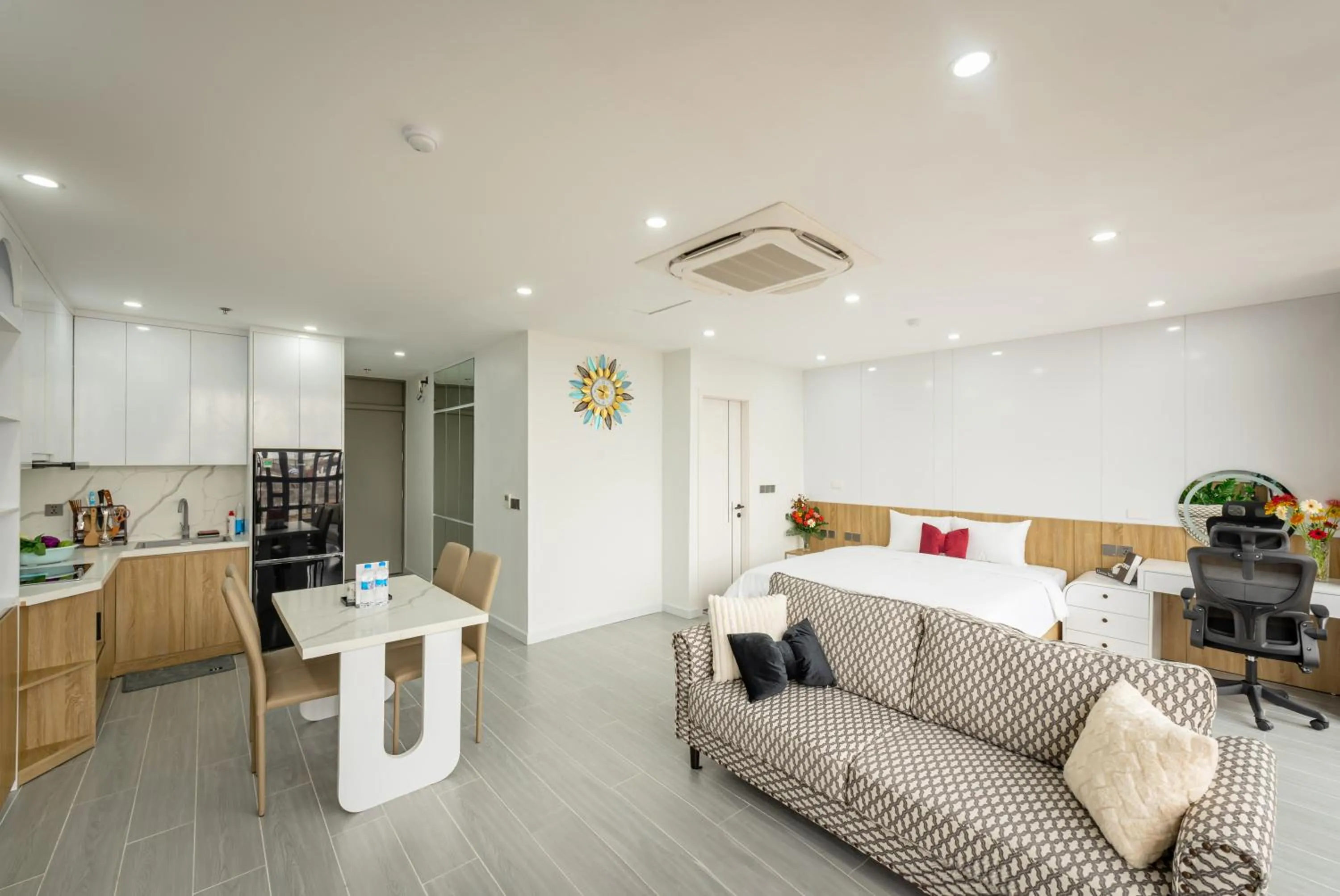 TV and multimedia in Myrcella Urban Apartment