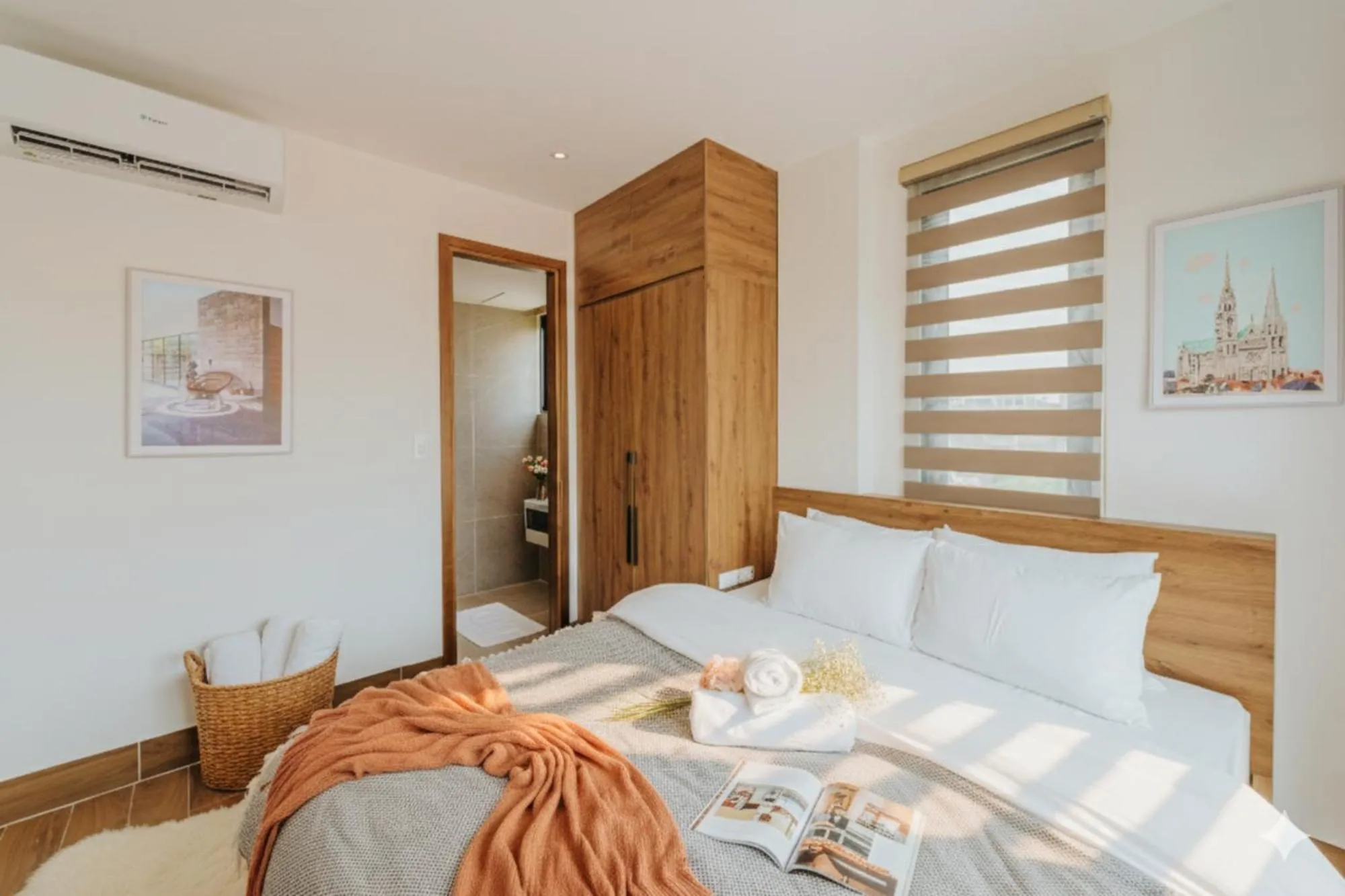 Bed in Crescendo Limitless Style