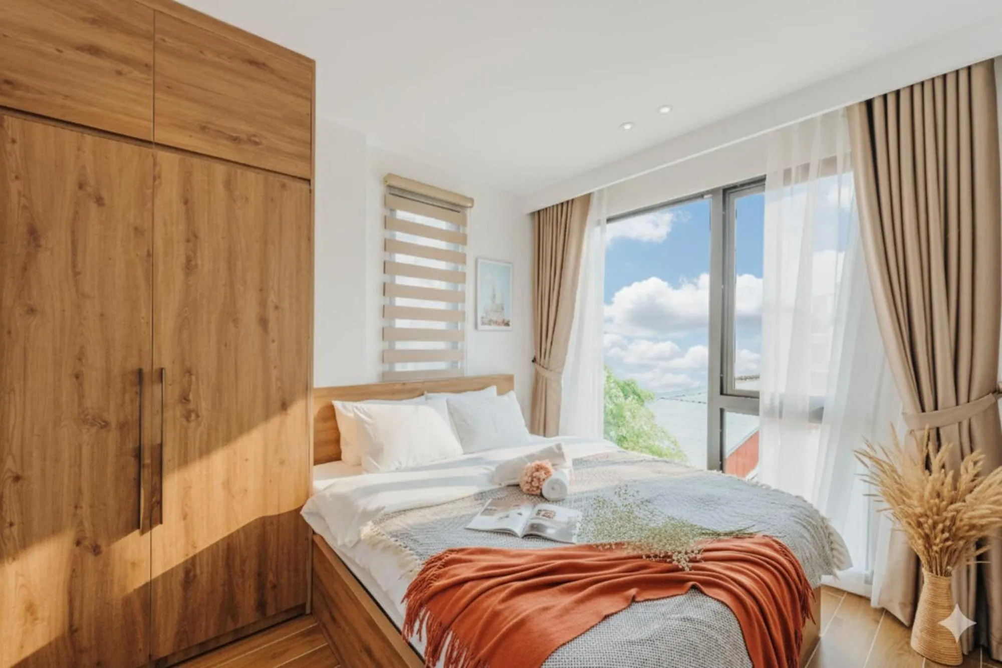Bed in Crescendo Limitless Style