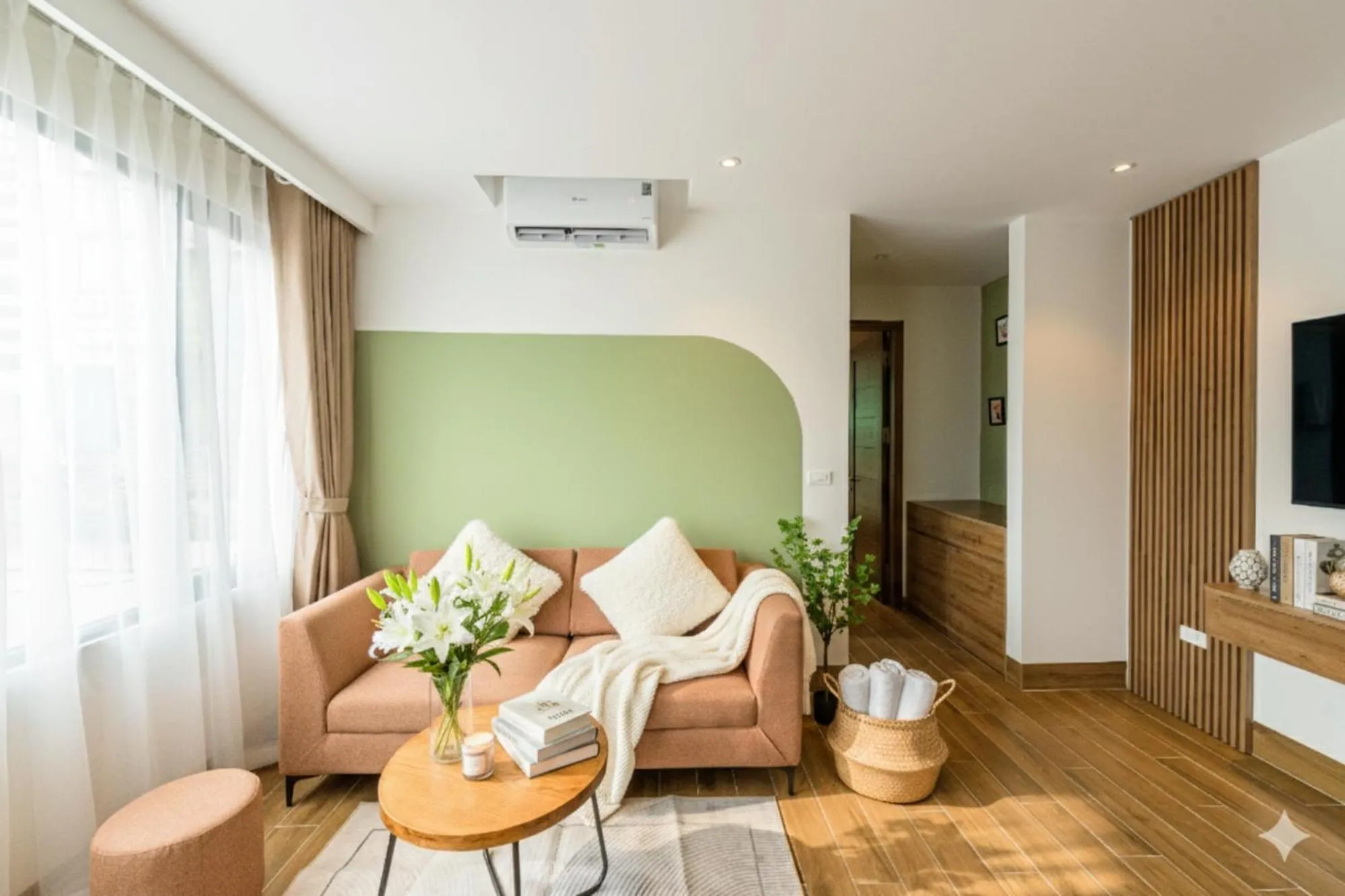 TV and multimedia in Crescendo Limitless Style