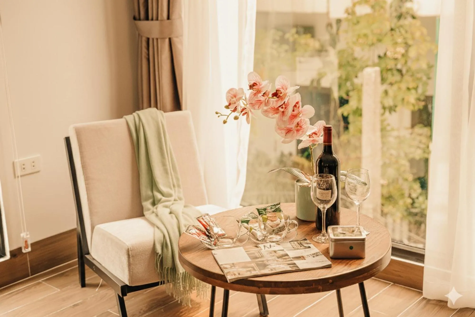 Seating area in Crescendo Limitless Style
