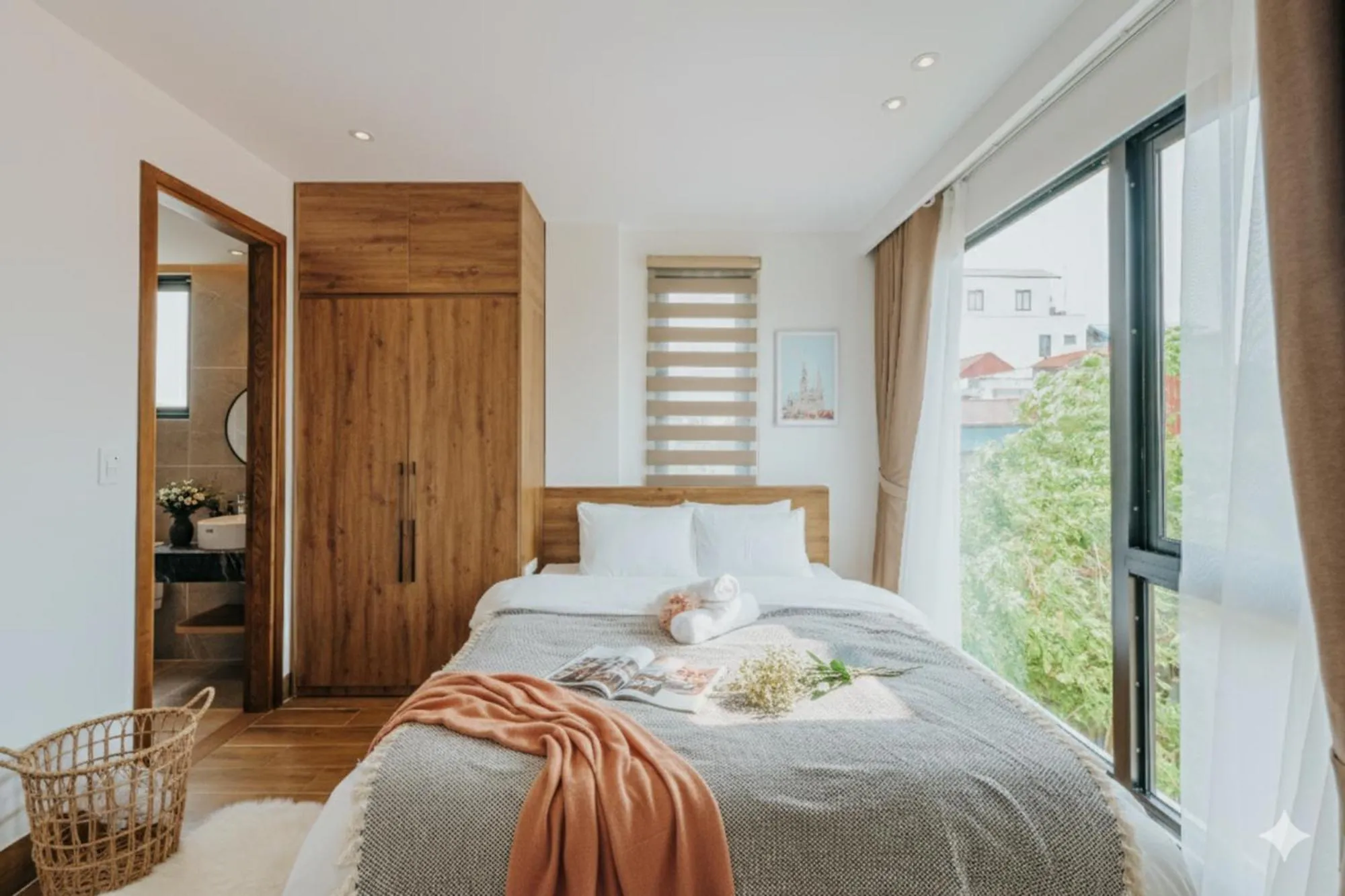 Bed in Crescendo Limitless Style