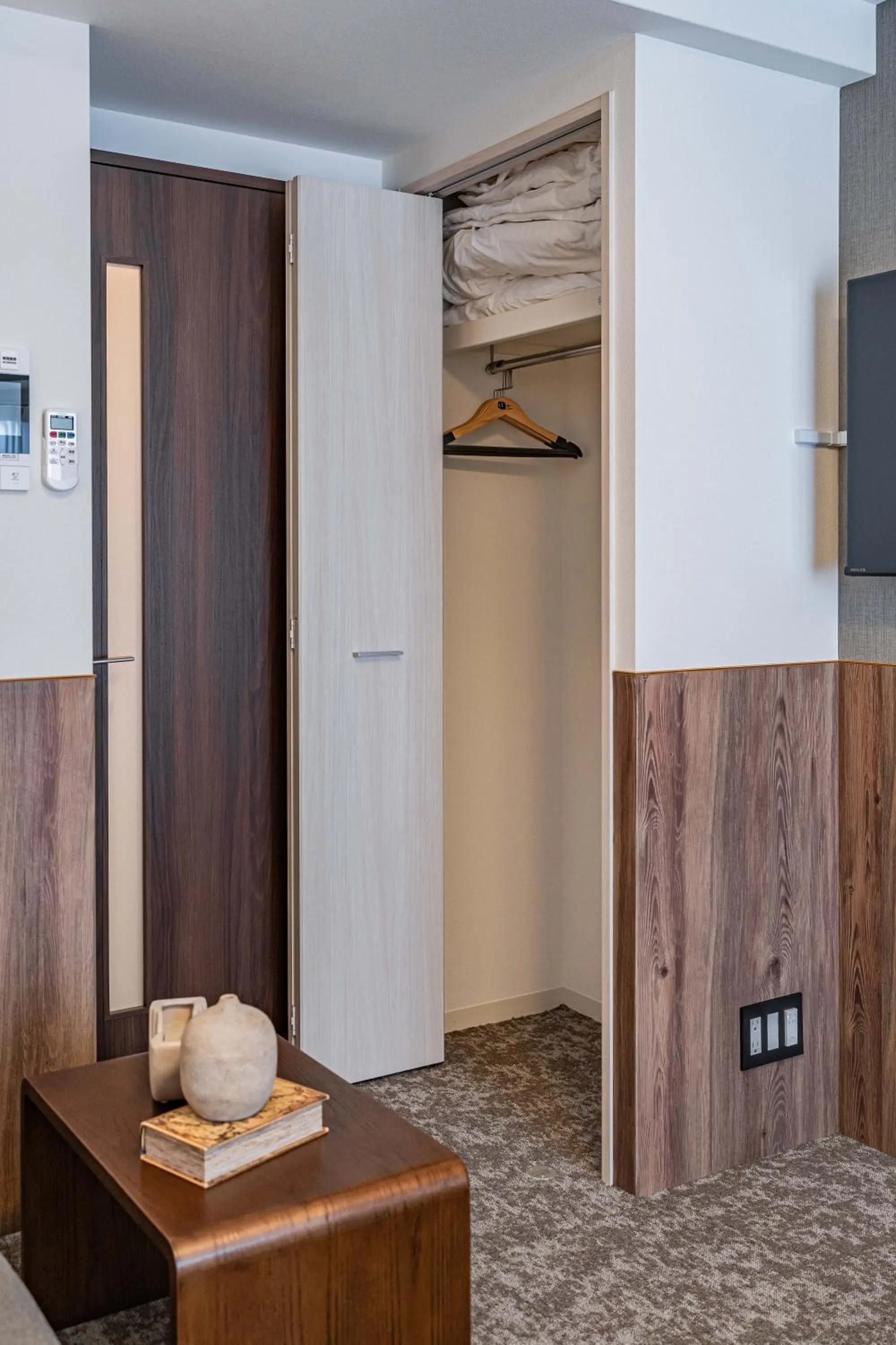 Bed in Apartment Hotel 11 Osaka Dome