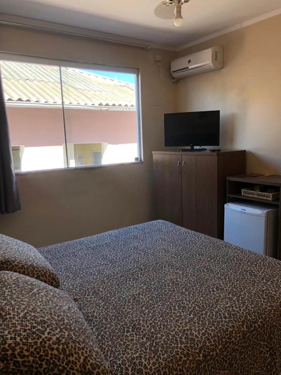 Bedroom, Bed in Victor Plaza Formiga