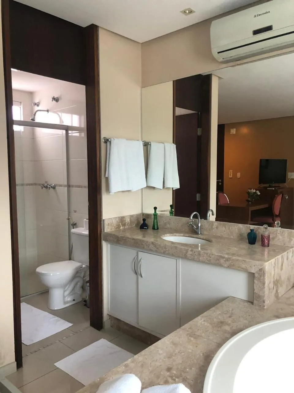 Bathroom in Victor Plaza Formiga