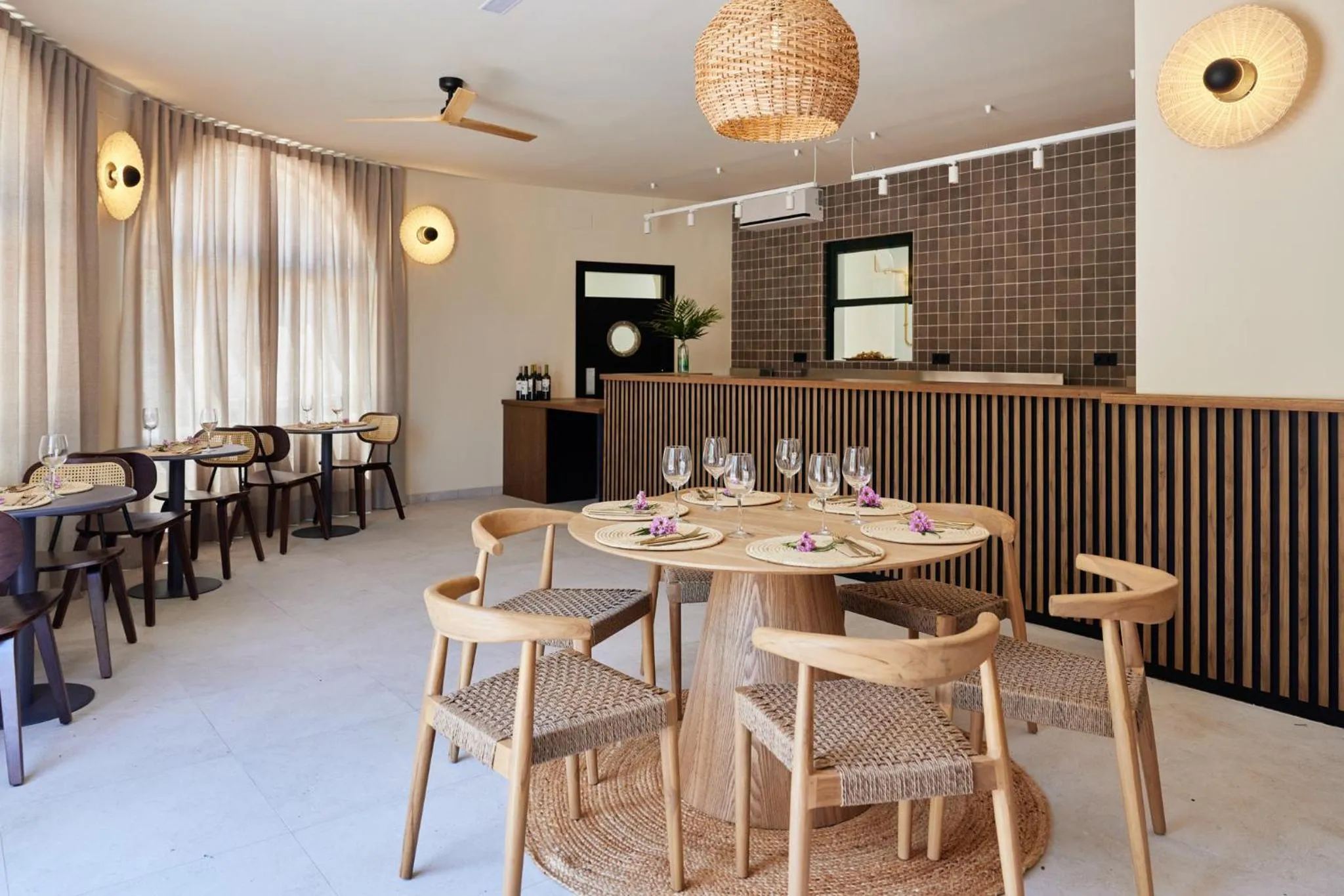 Restaurant/places to eat in Camping El Portus