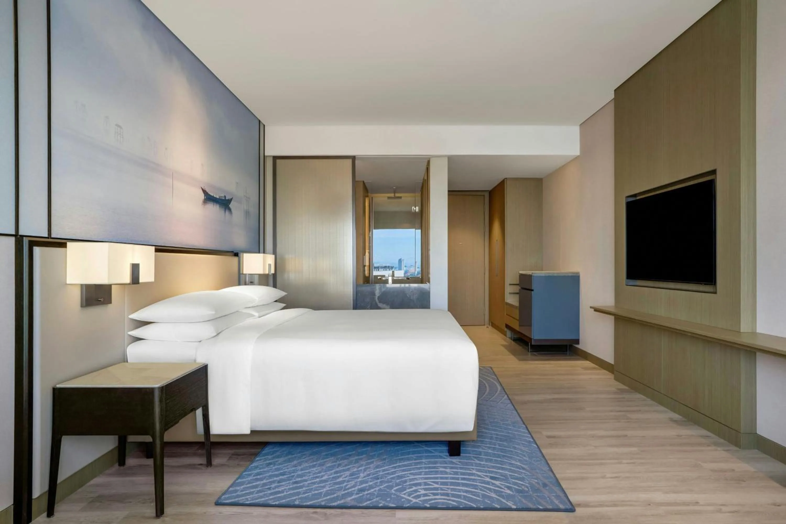 Bed in Courtyard by Marriott Danang Han River