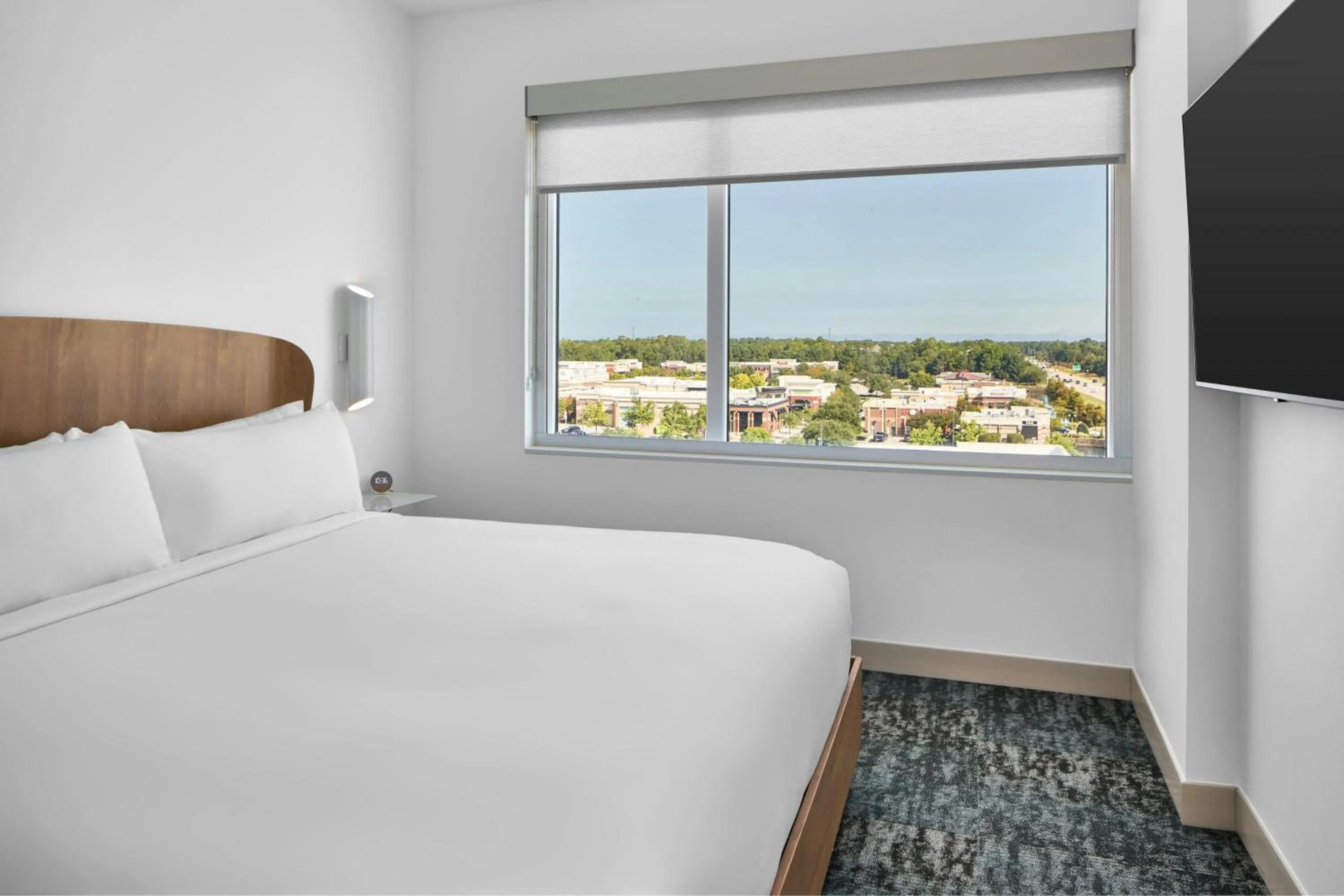 Bedroom, Bed in Element Wilmington