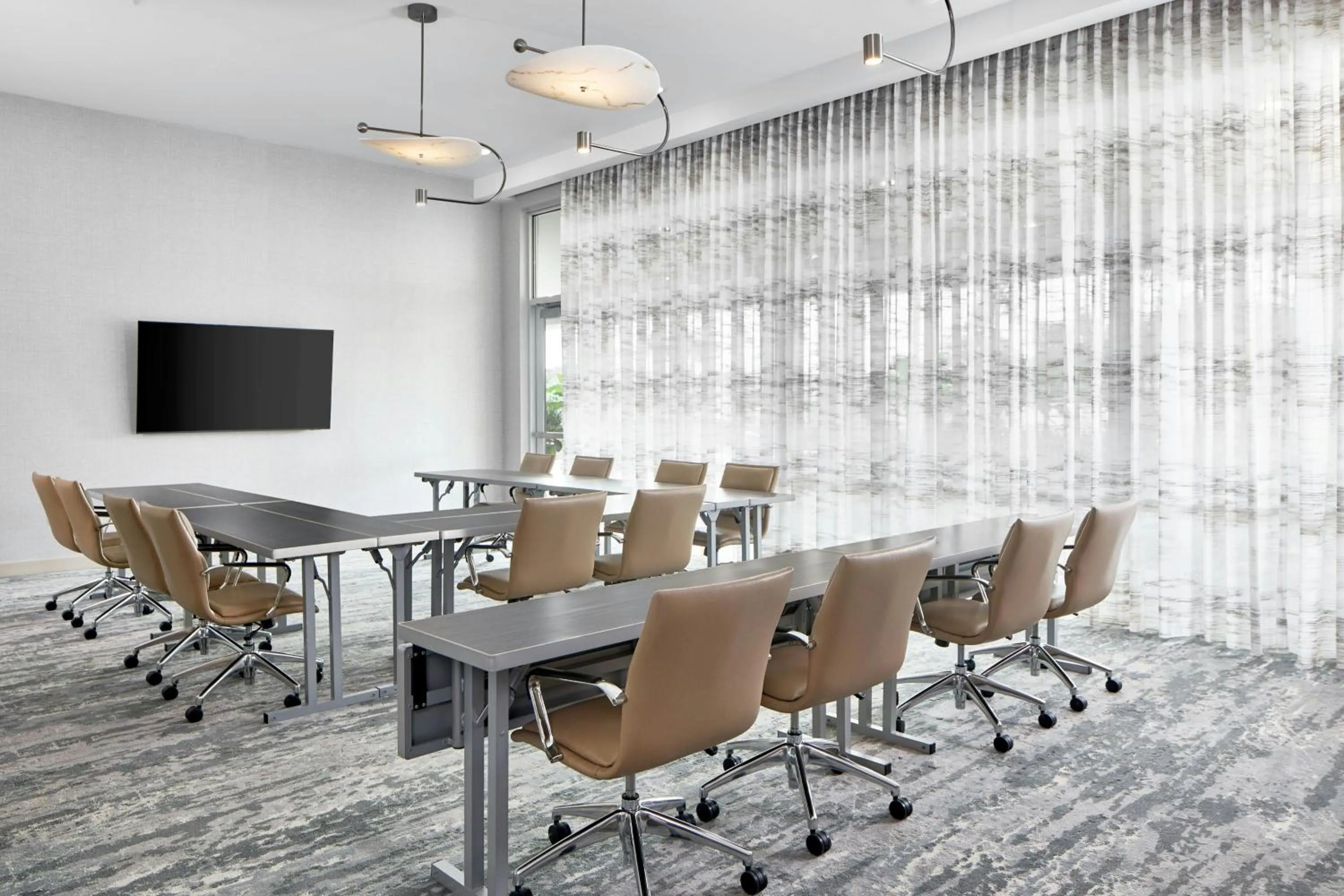 Meeting/conference room in Element Wilmington