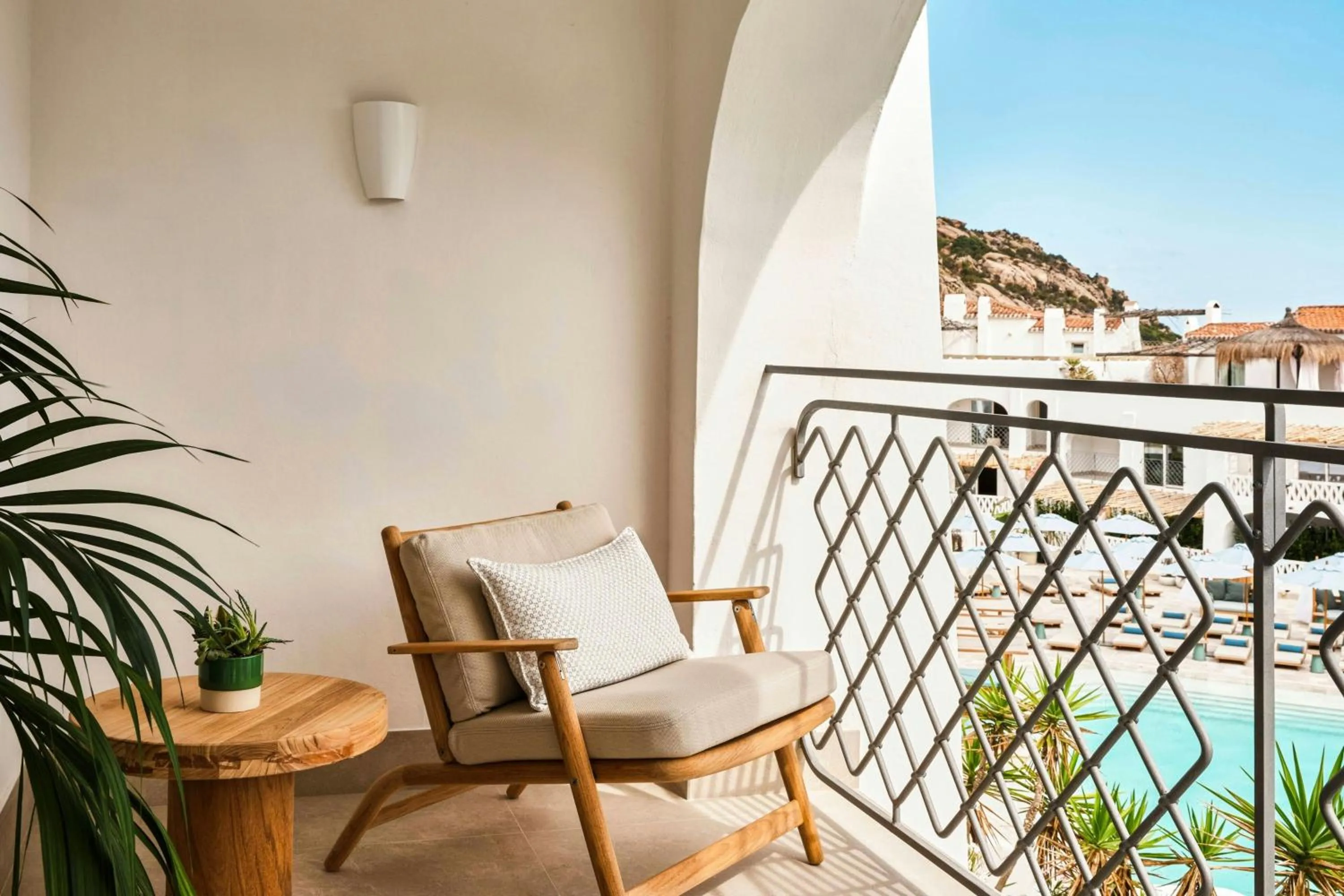 Photo of the whole room in W Sardinia - Poltu Quatu