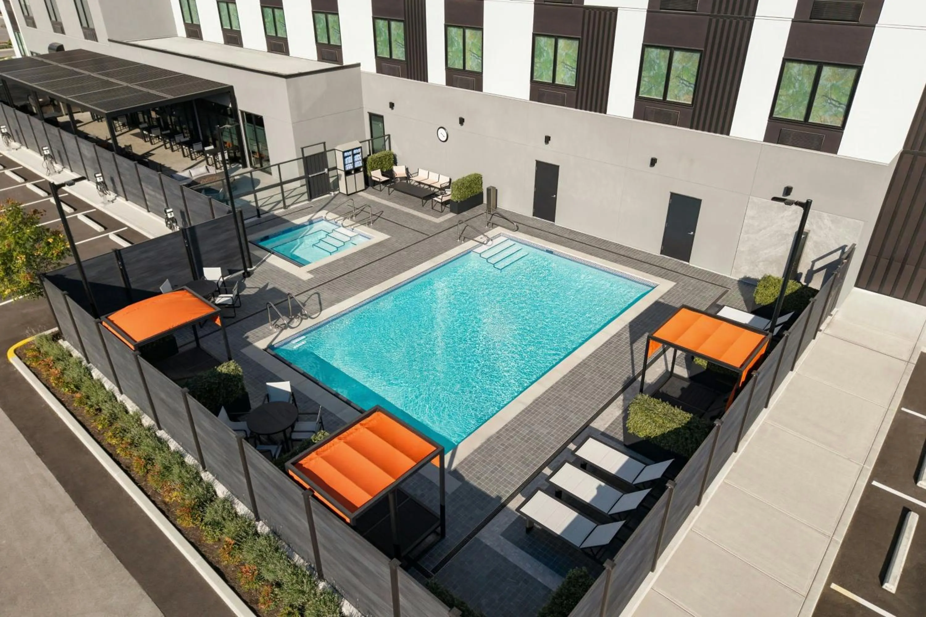 Swimming pool in Fairfield Inn & Suites by Marriott Chilliwack