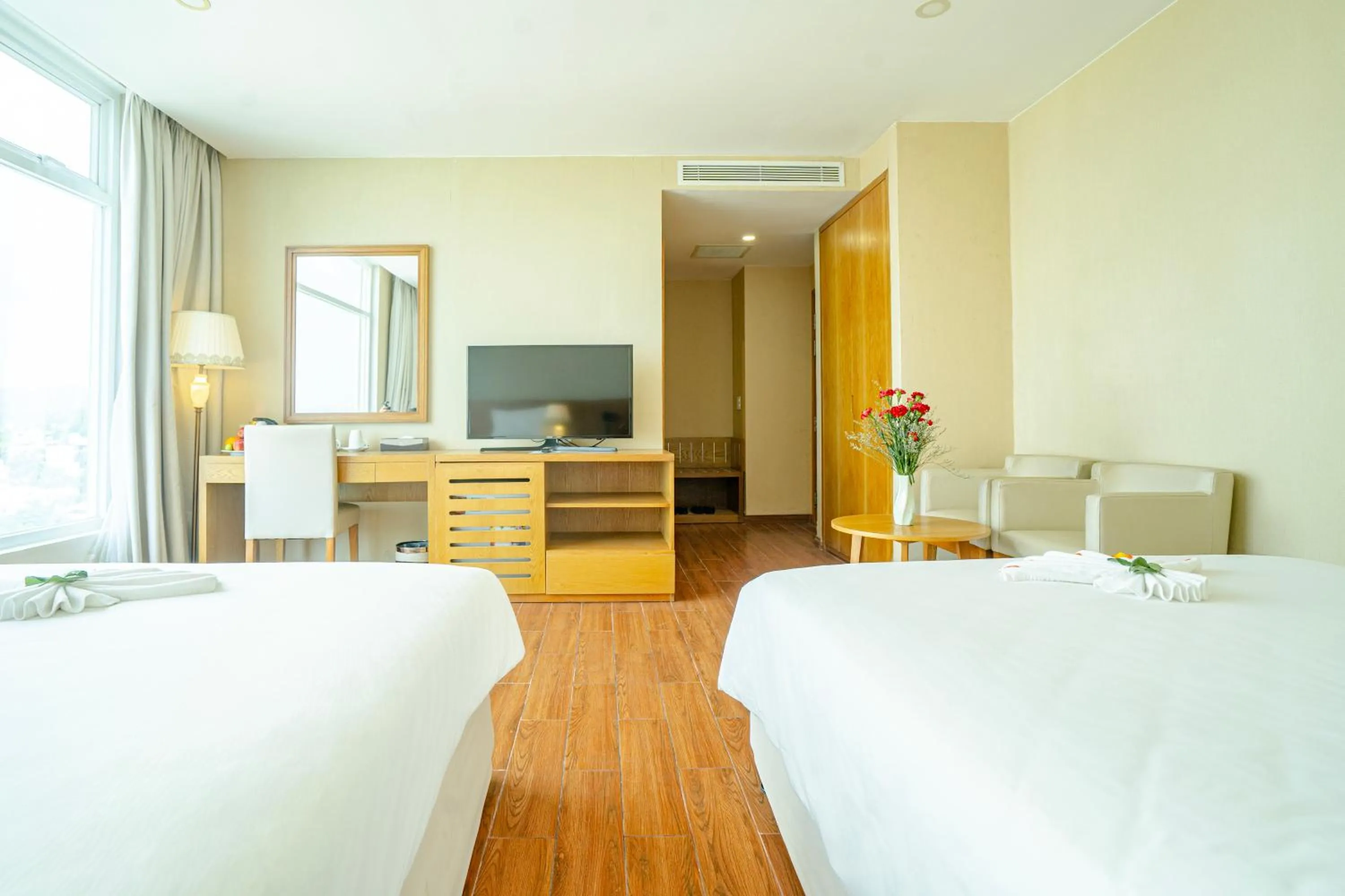 Bed in Glamour Hotel Nha Trang