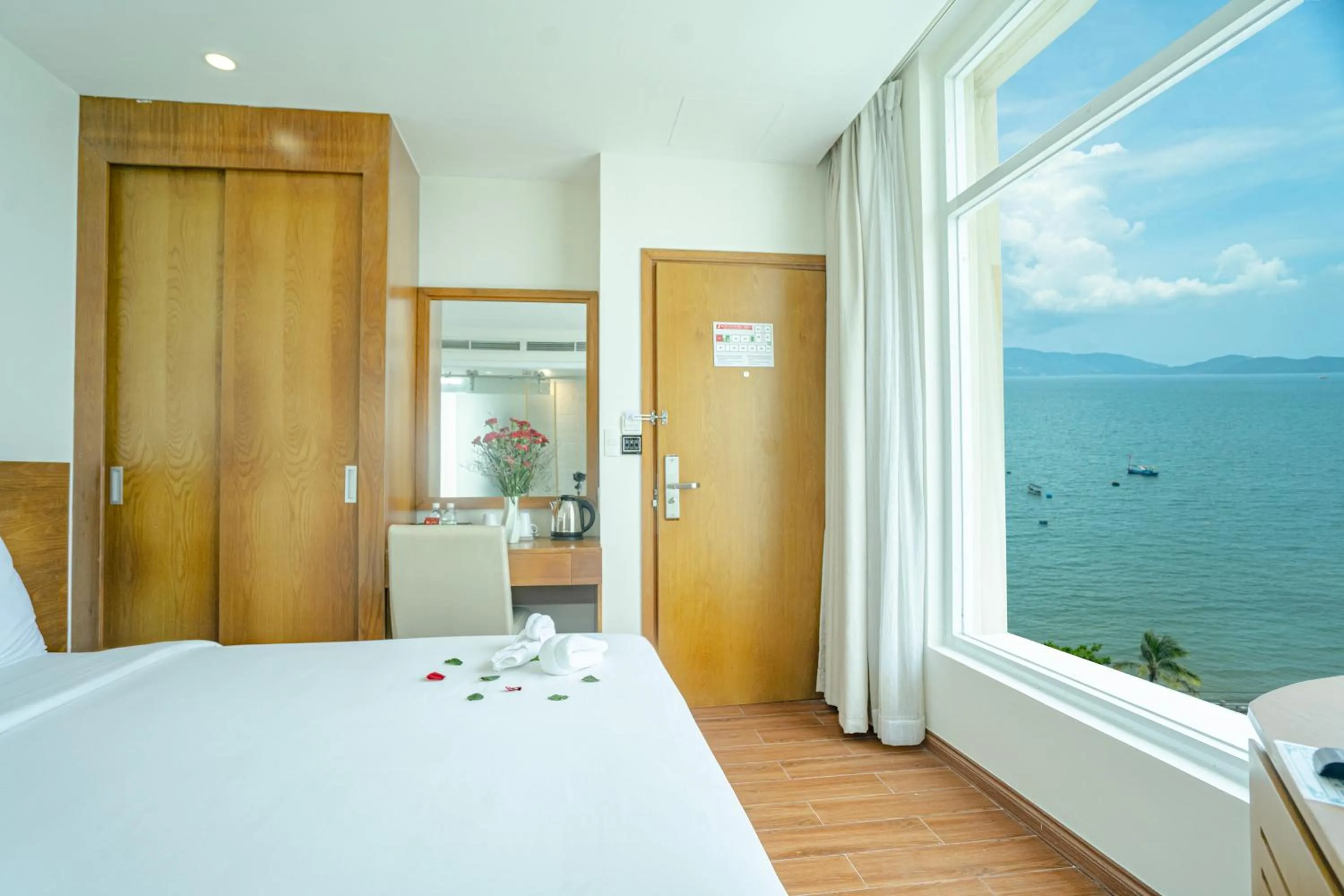 Bed in Glamour Hotel Nha Trang