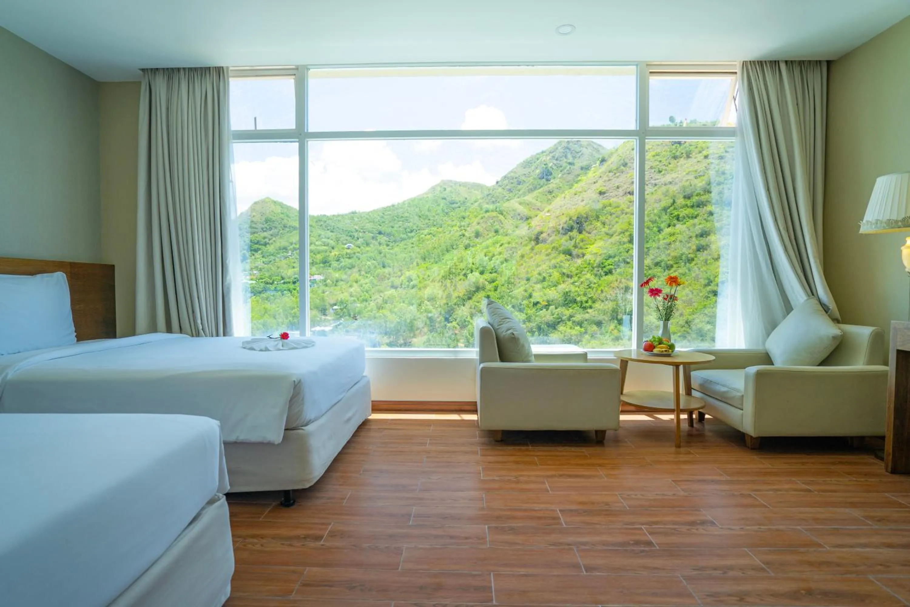 Bed in Glamour Hotel Nha Trang