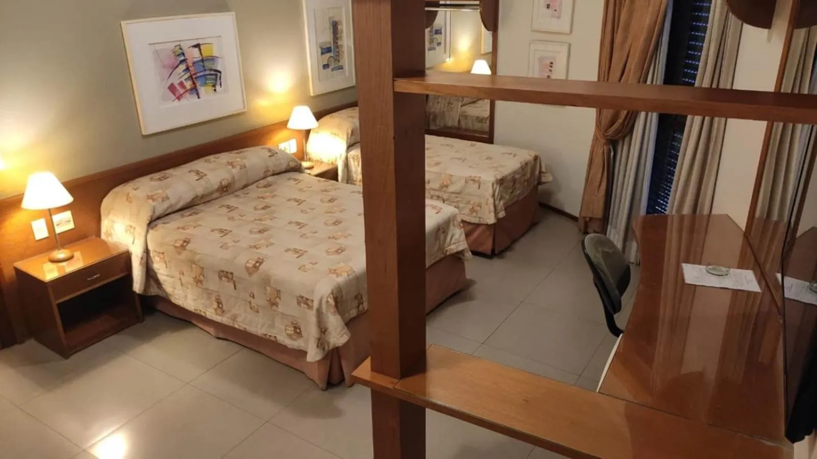 Bed in Hotel Metrópolis