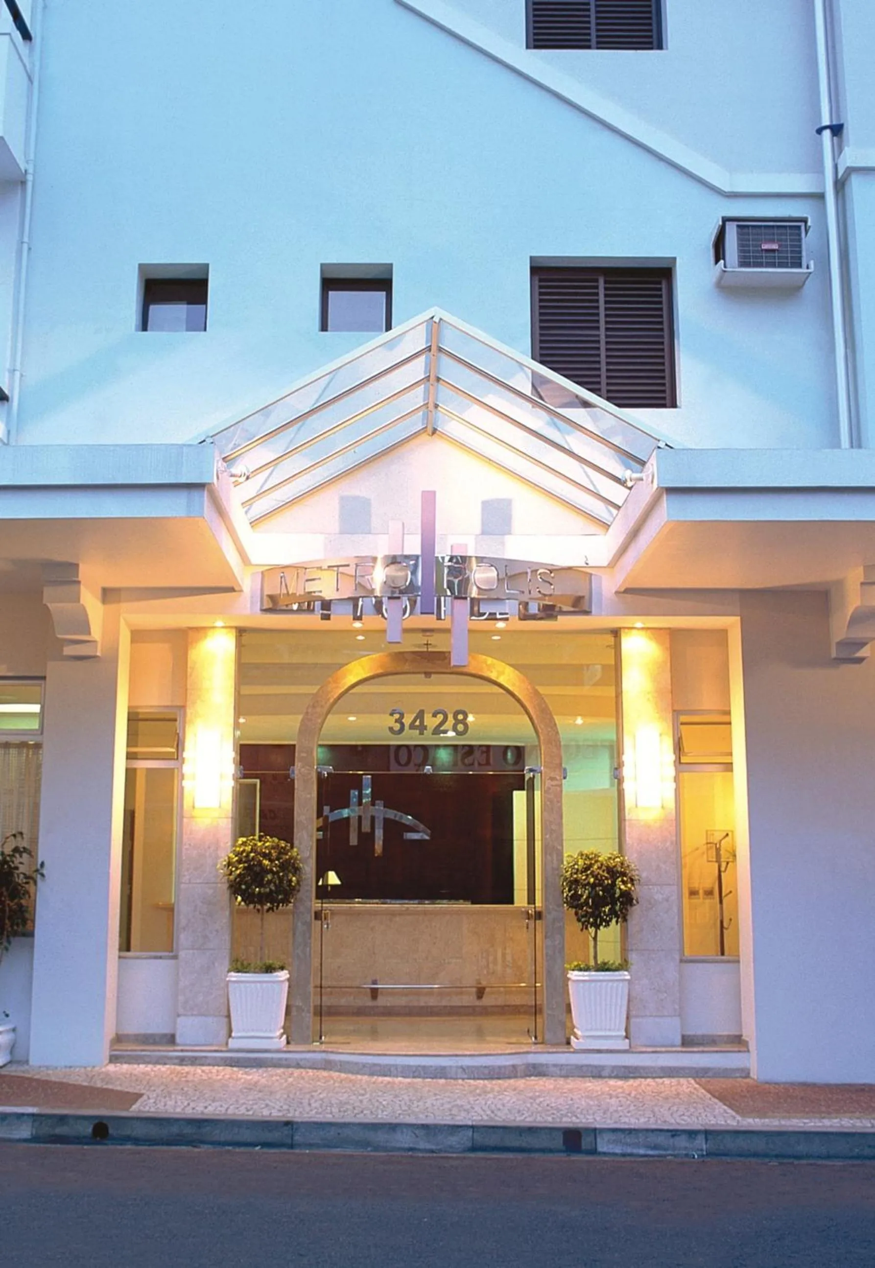 Facade/entrance in Hotel Metrópolis