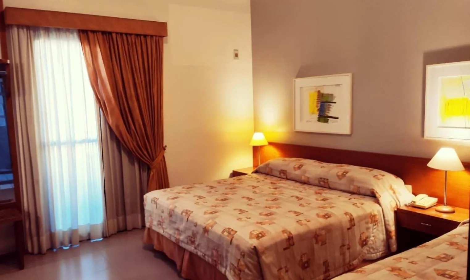 Bed in Hotel Metrópolis