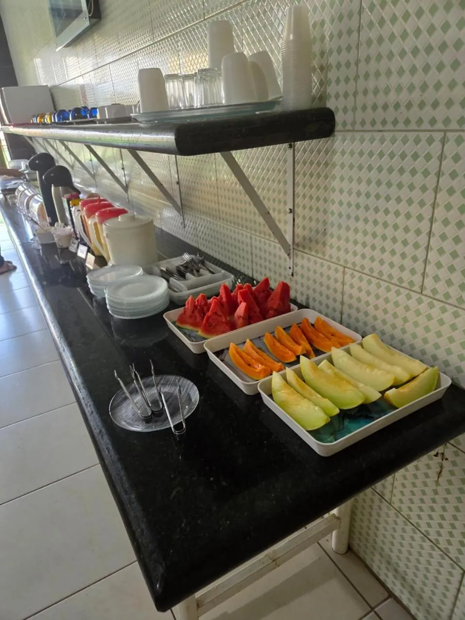 Yves Hotel