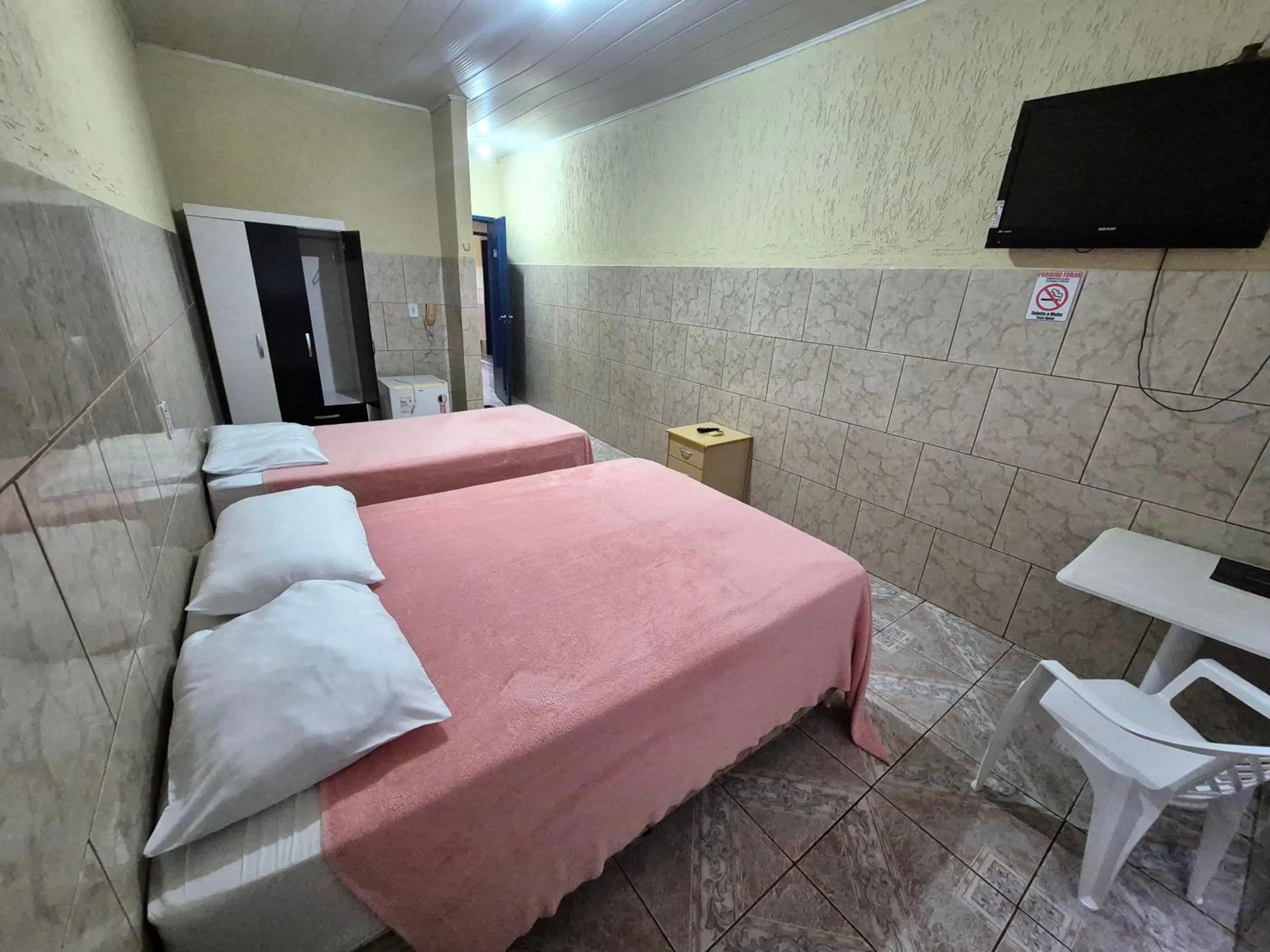 Bed in Yves Hotel