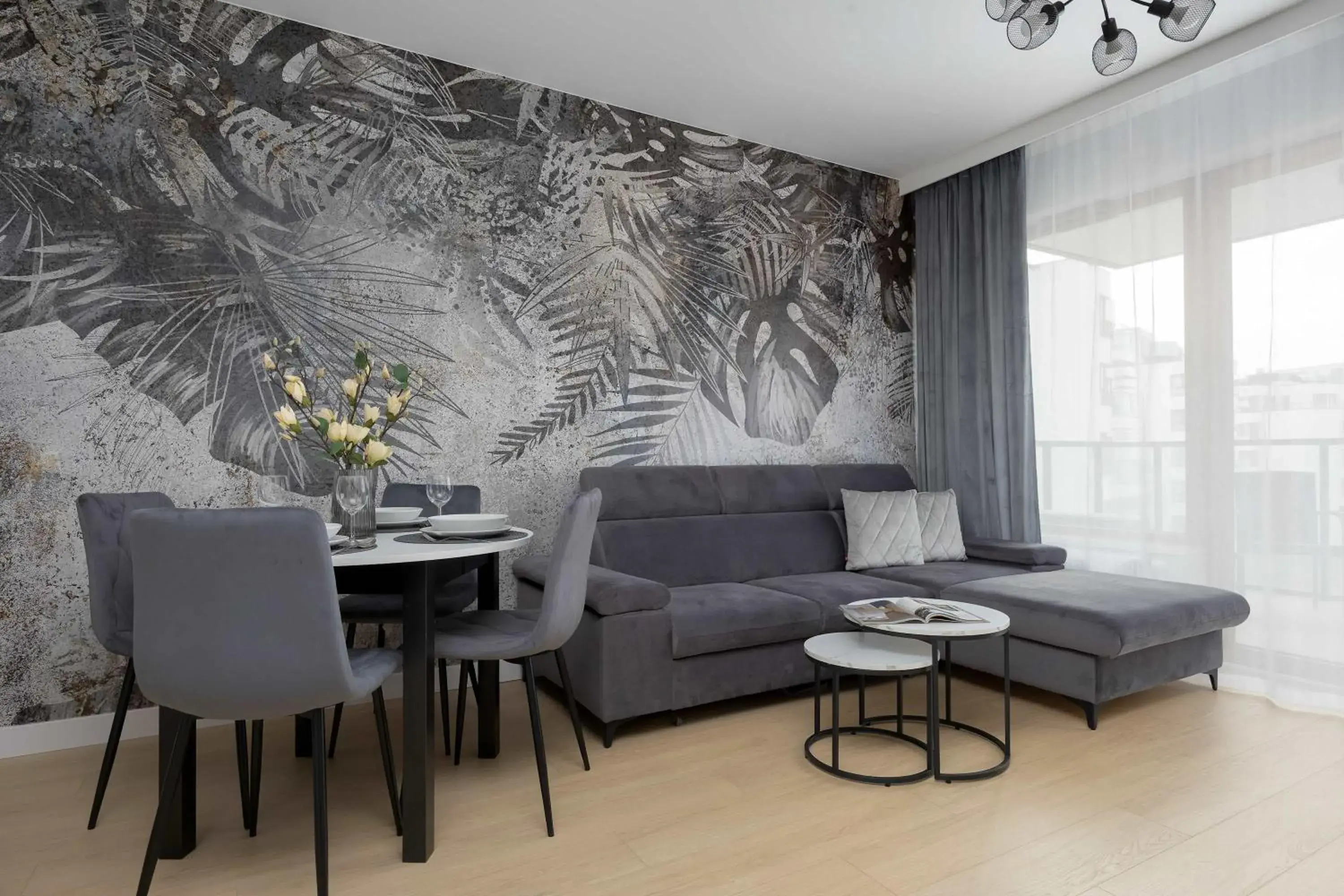 Elegant Apartment Ludwiki Warszawa with Parking & Air Conditioning by Noclegi Renters Elegant Apartment Ludwiki Warszawa with Parking & Air Conditioning by Noclegi Renters