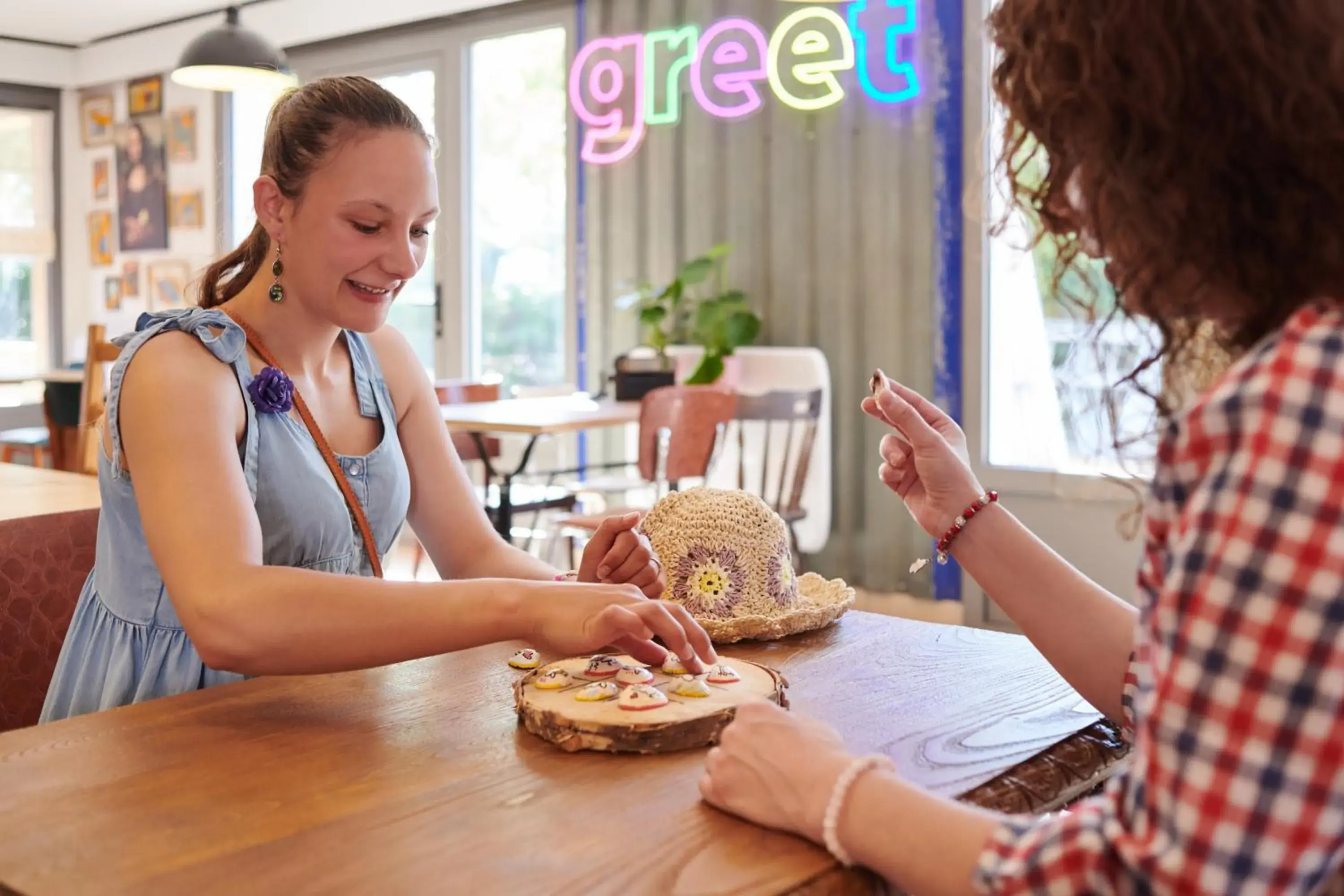 Lobby or reception in Greet Hôtel Saint-Nazaire Trignac Nouvelle Marque du Groupe Accor Lobby or reception in Greet Hôtel Saint-Nazaire Trignac Nouvelle Marque du Groupe Accor
