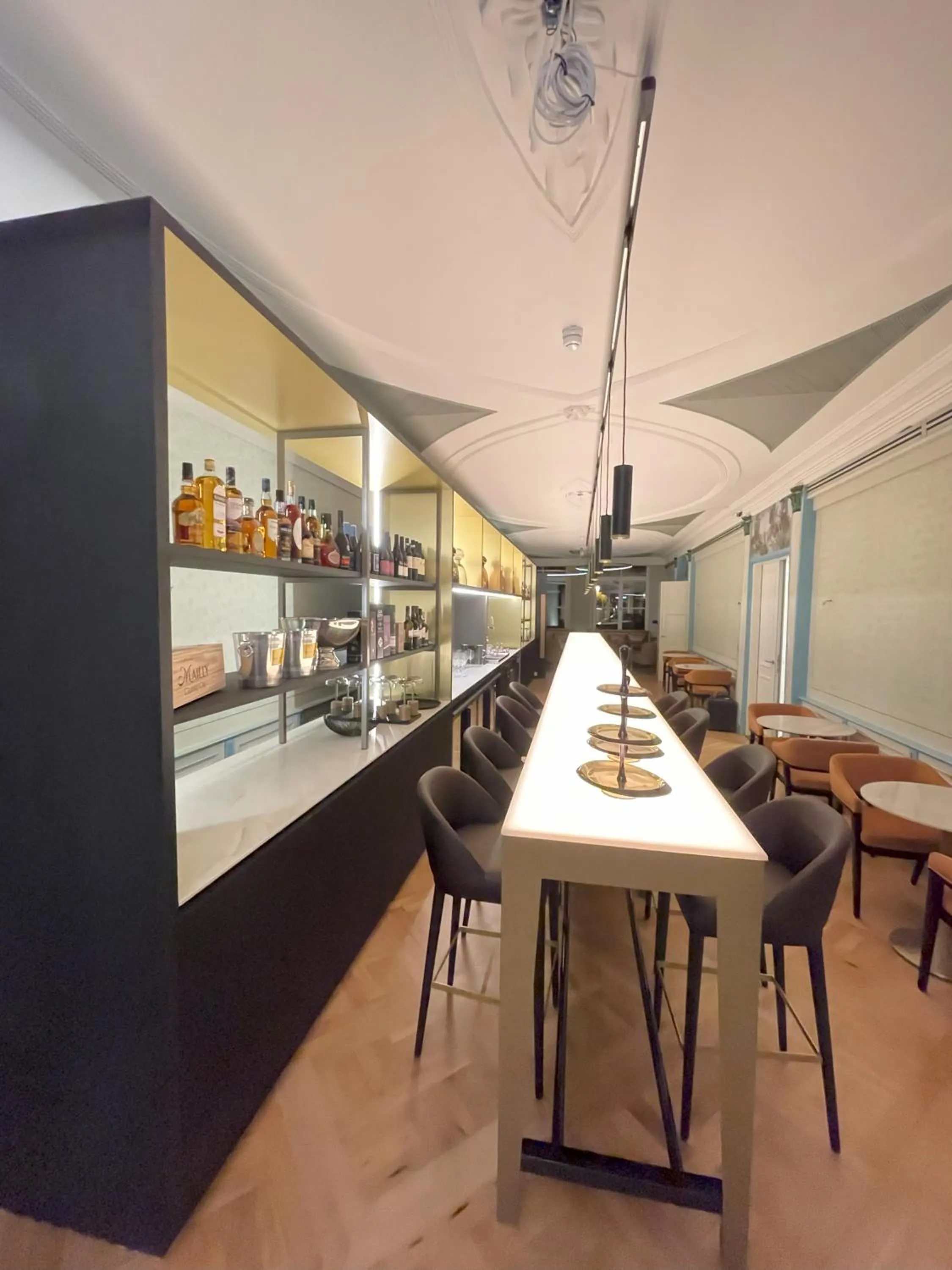 Lounge or bar in Hotel Maison Maastricht Centrum - Handwritten Collection