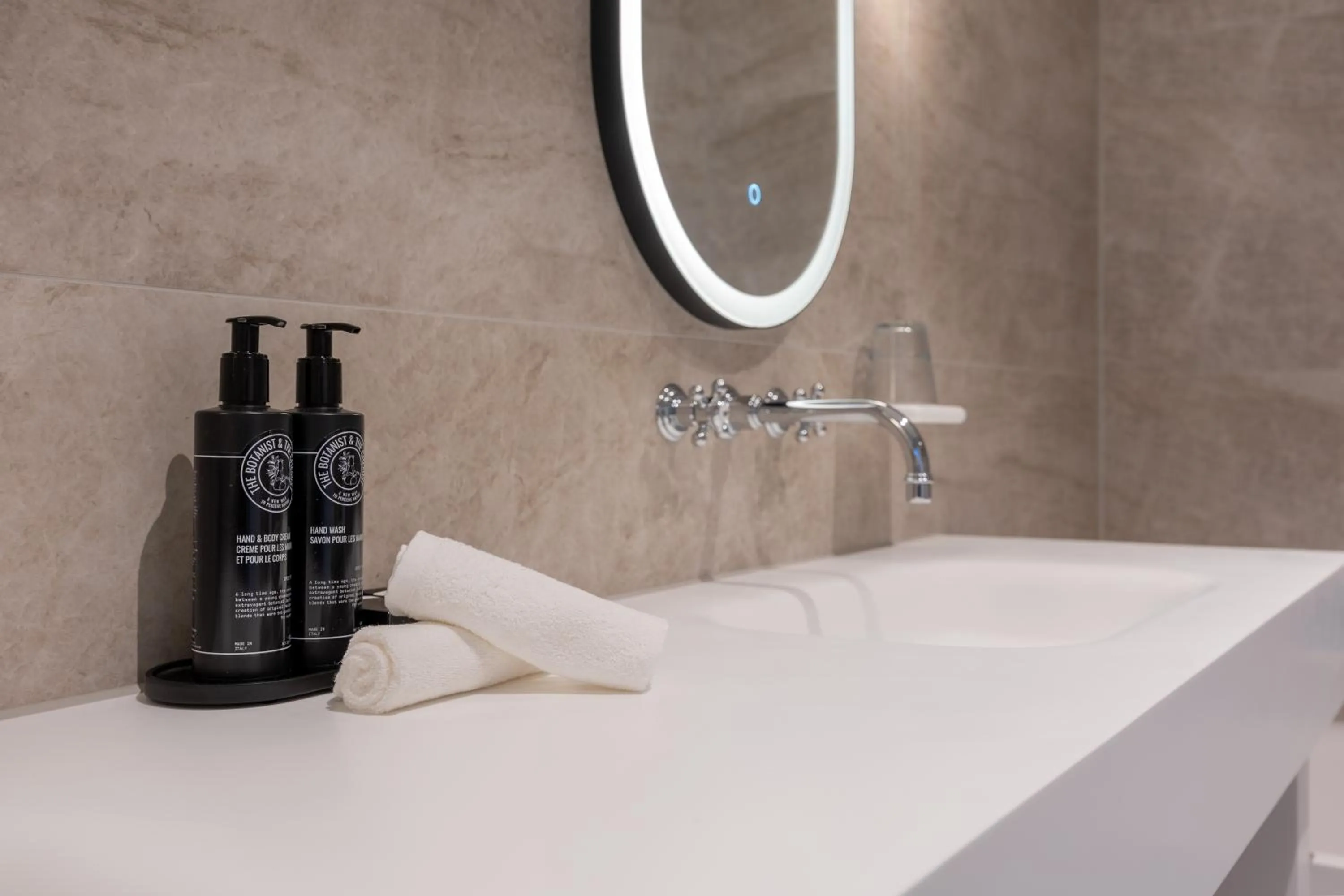 Bathroom in Hotel Maison Maastricht Centrum - Handwritten Collection