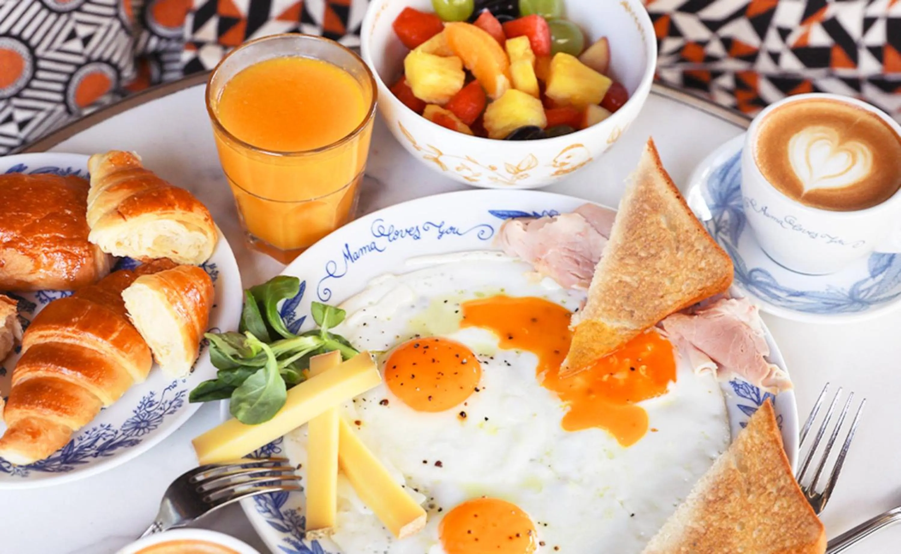 Breakfast in Mama Shelter Zurich