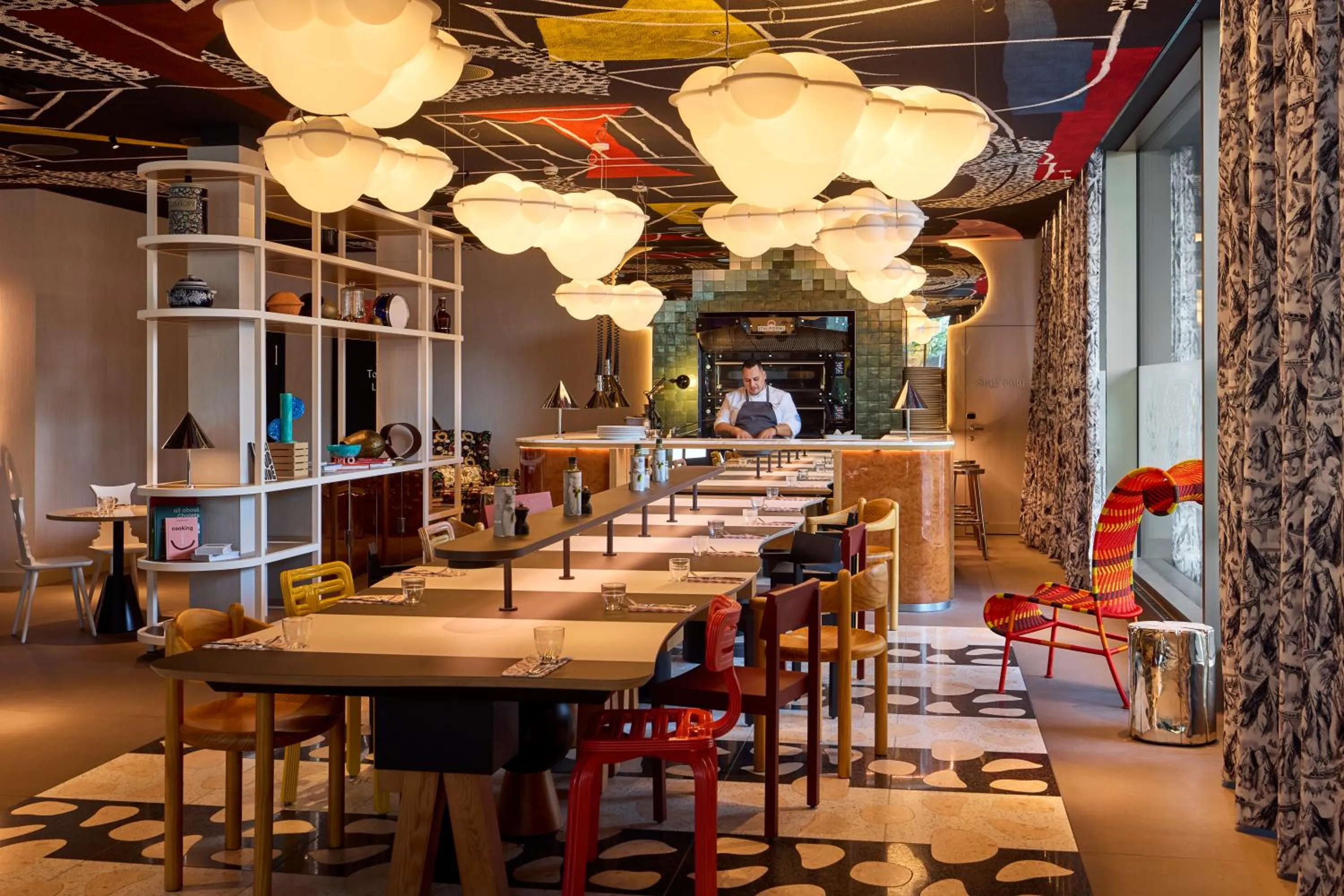 Restaurant/places to eat in Mama Shelter Zurich