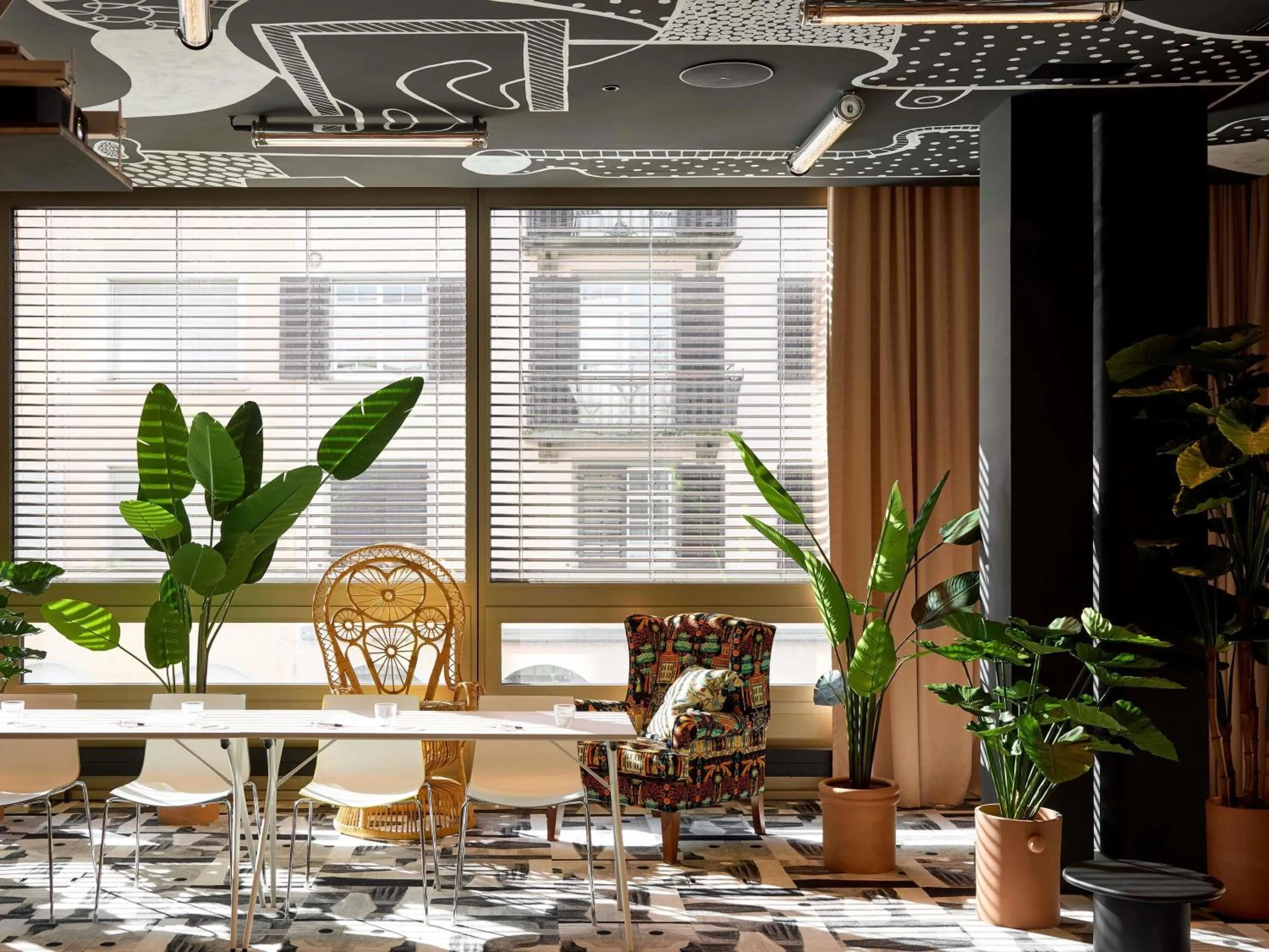 Meeting/conference room in Mama Shelter Zurich