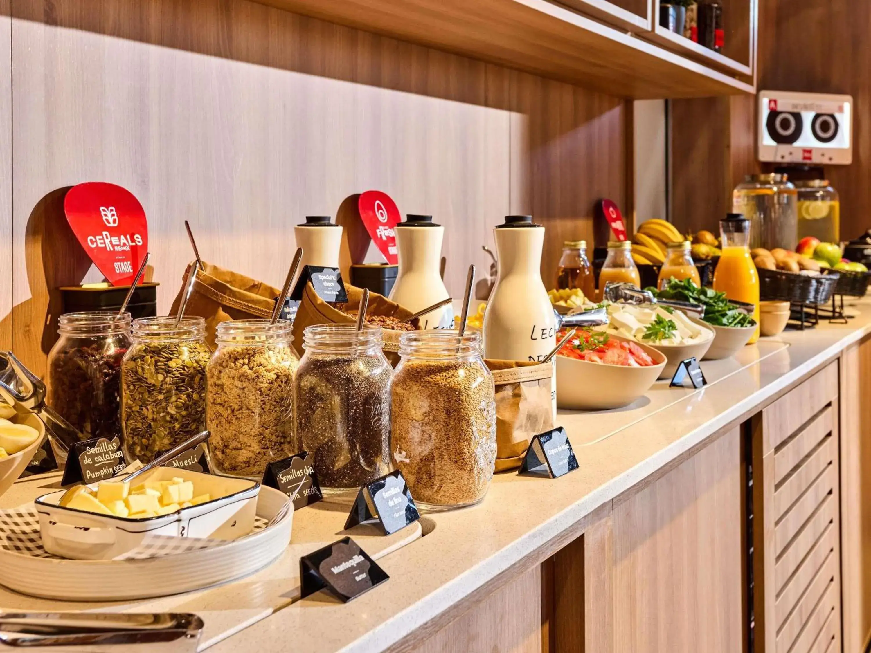 Restaurant/places to eat in ibis Madrid Norte Las Tablas Restaurant/places to eat in ibis Madrid Norte Las Tablas