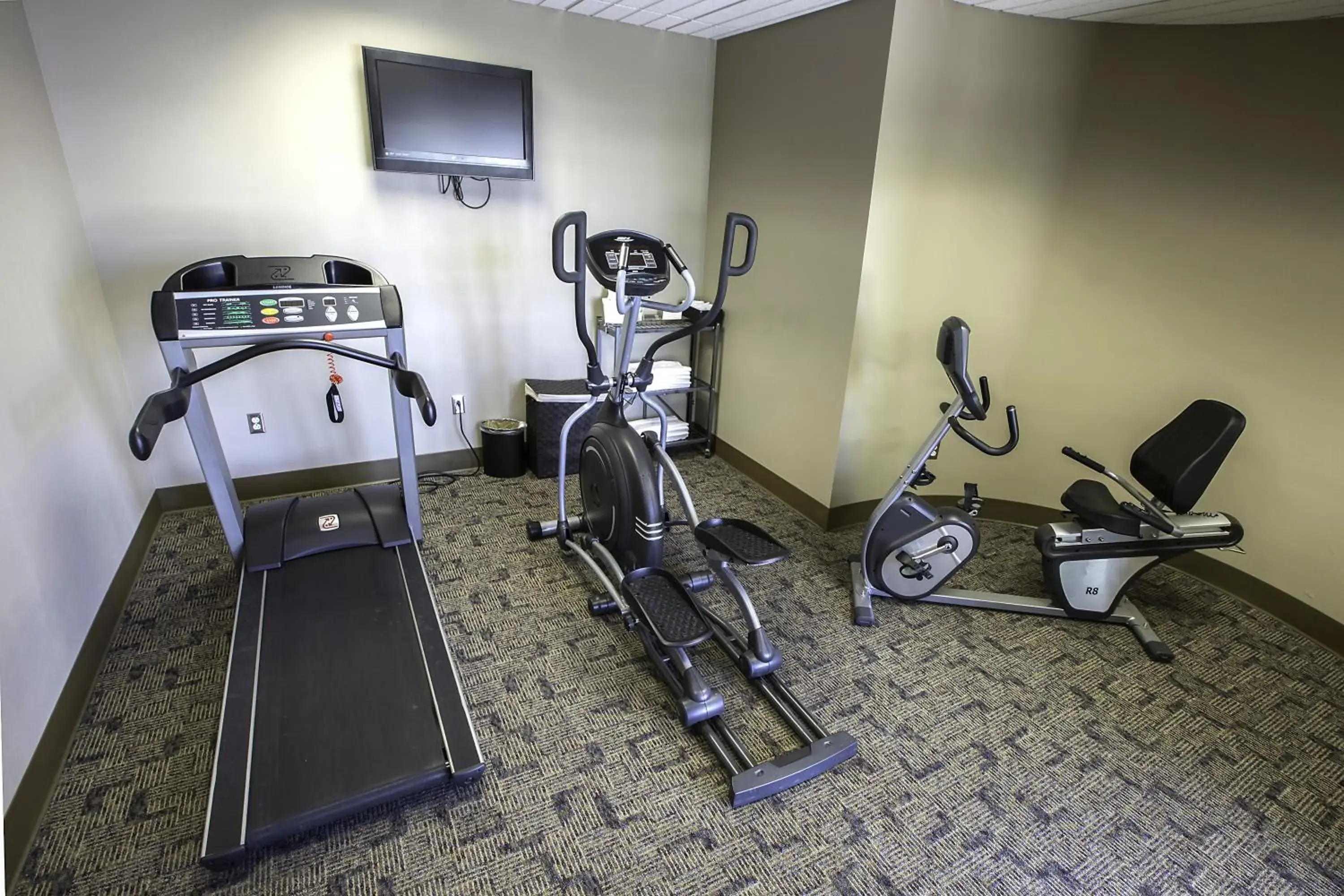 Fitness centre/facilities in Spark by Hilton Artesia Fitness centre/facilities in Spark by Hilton Artesia