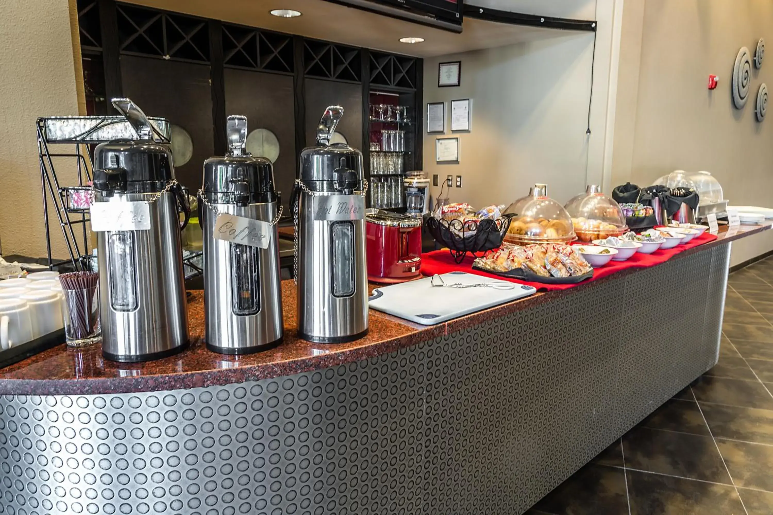 Breakfast in Spark by Hilton Artesia Breakfast in Spark by Hilton Artesia