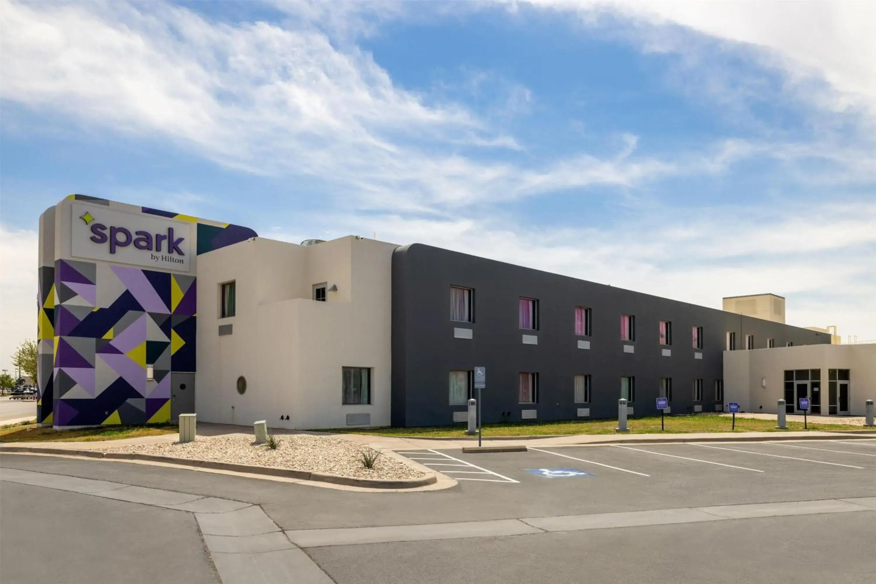 Property building in Spark by Hilton Artesia Property building in Spark by Hilton Artesia