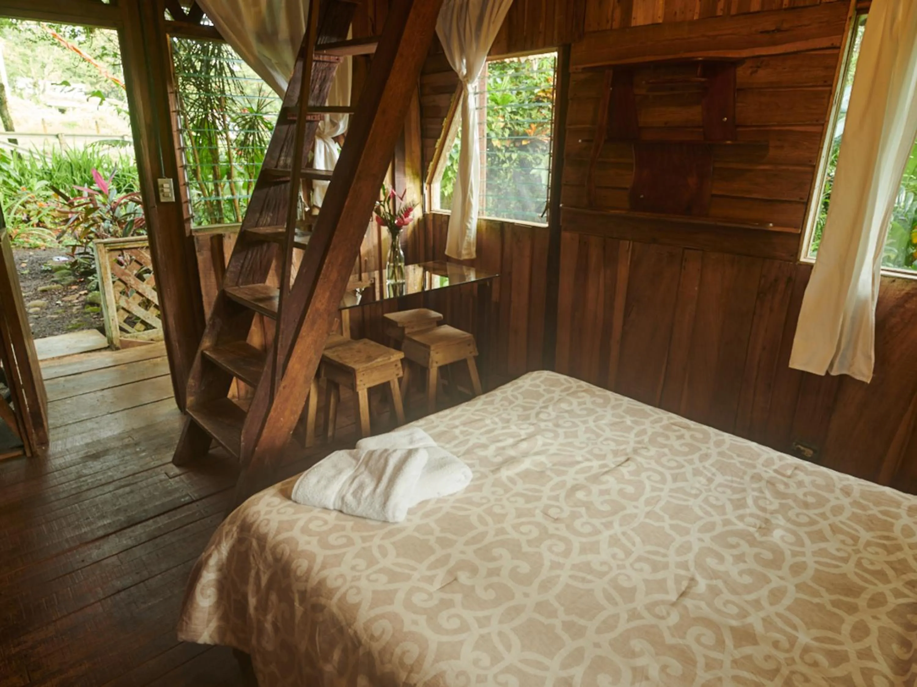 View (from property/room), Bed in Santa Maria Volcano Lodge Hotel & Restaurante