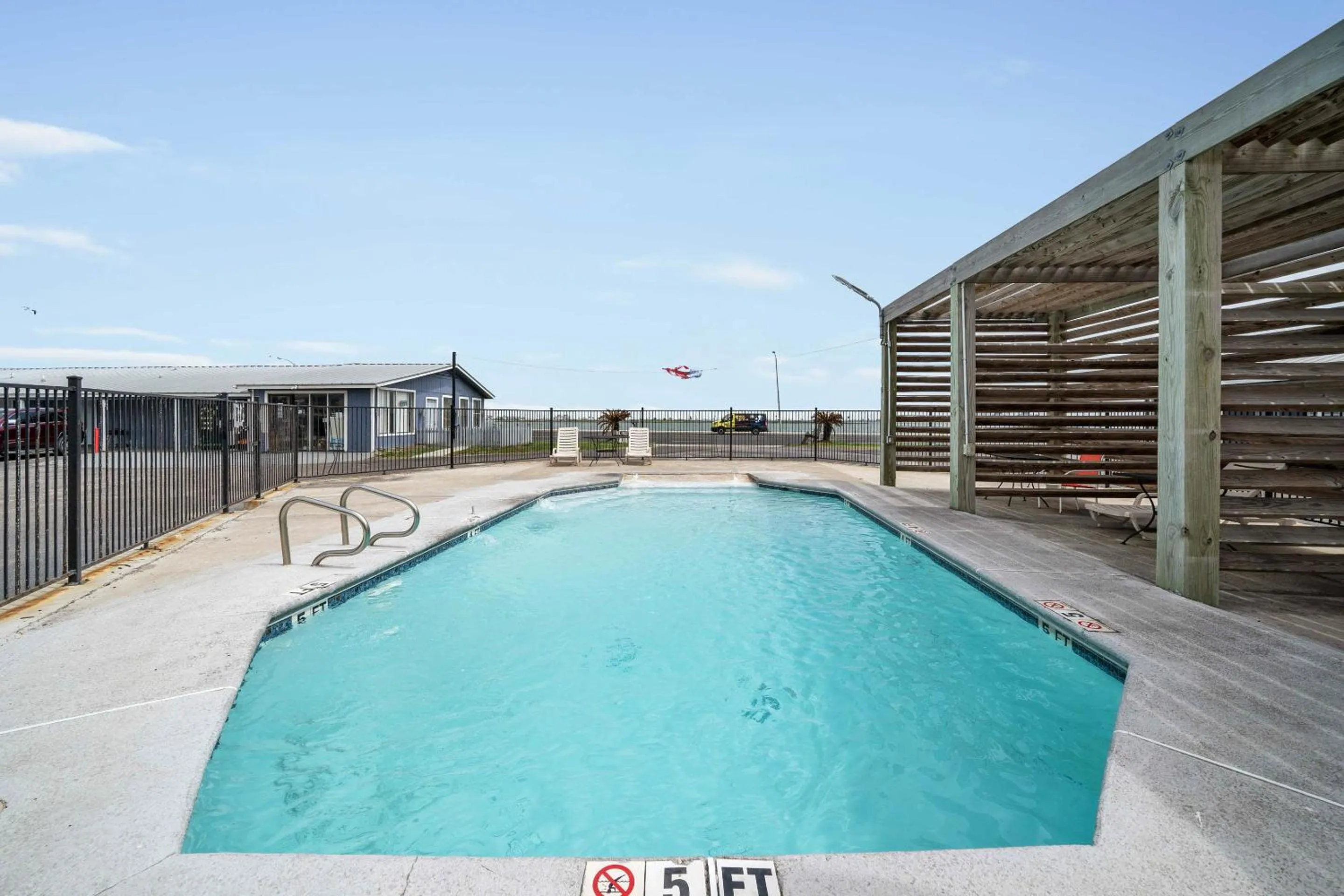 Swimming pool in OYO Hotel Rockport- Bay View